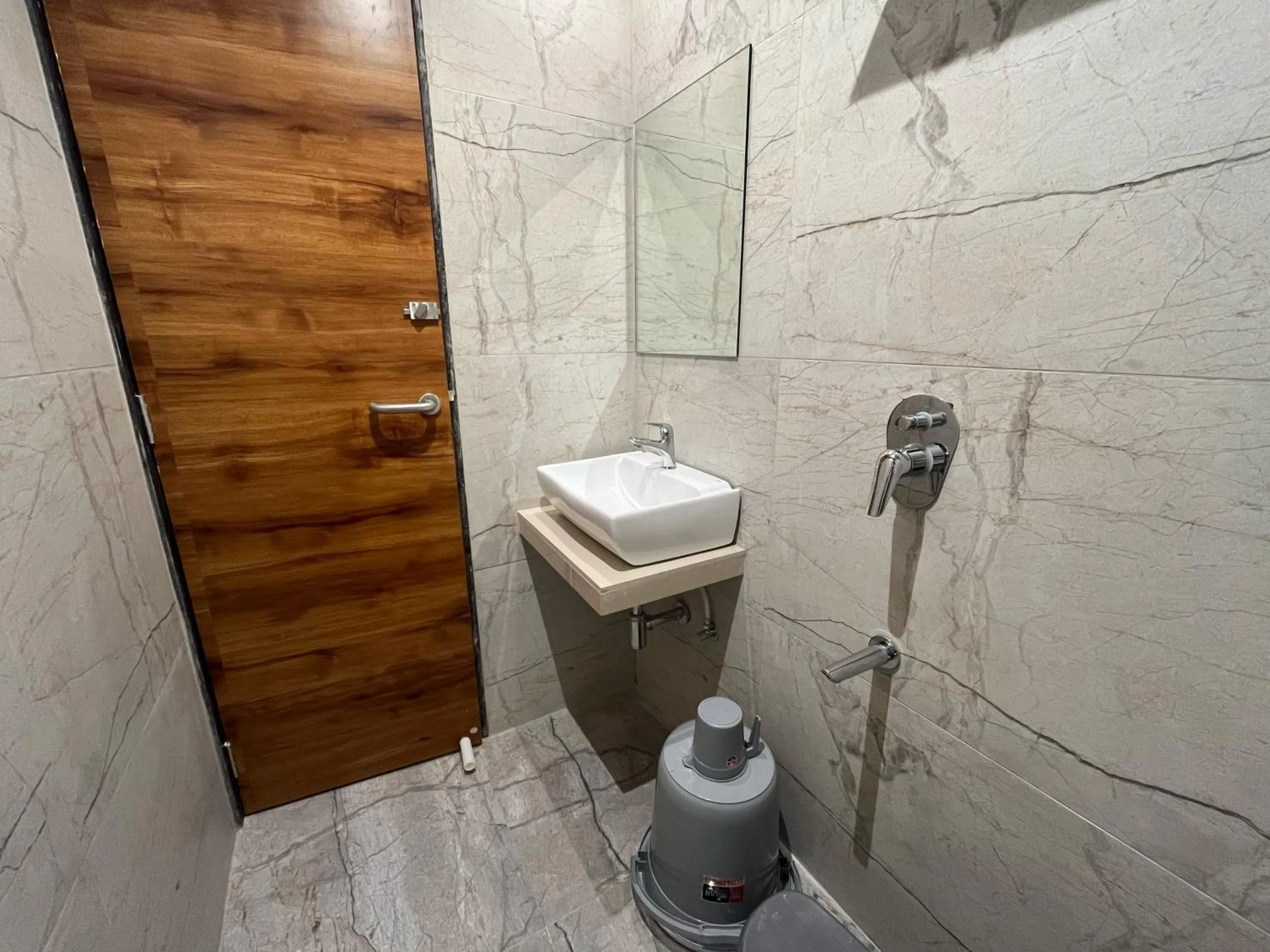 Toilet in Hotel Grand Executive