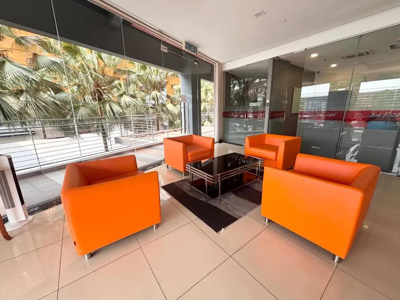 Lobby or reception in Signature Hotel by Easy Nap