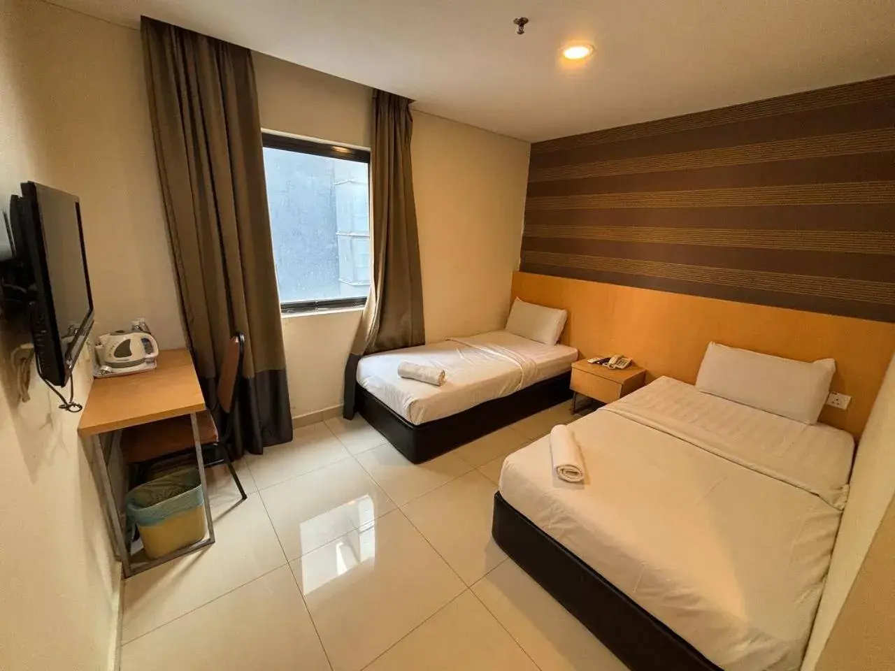 Twin Room with View in Signature Hotel by Easy Nap Twin Room with View in Signature Hotel by Easy Nap