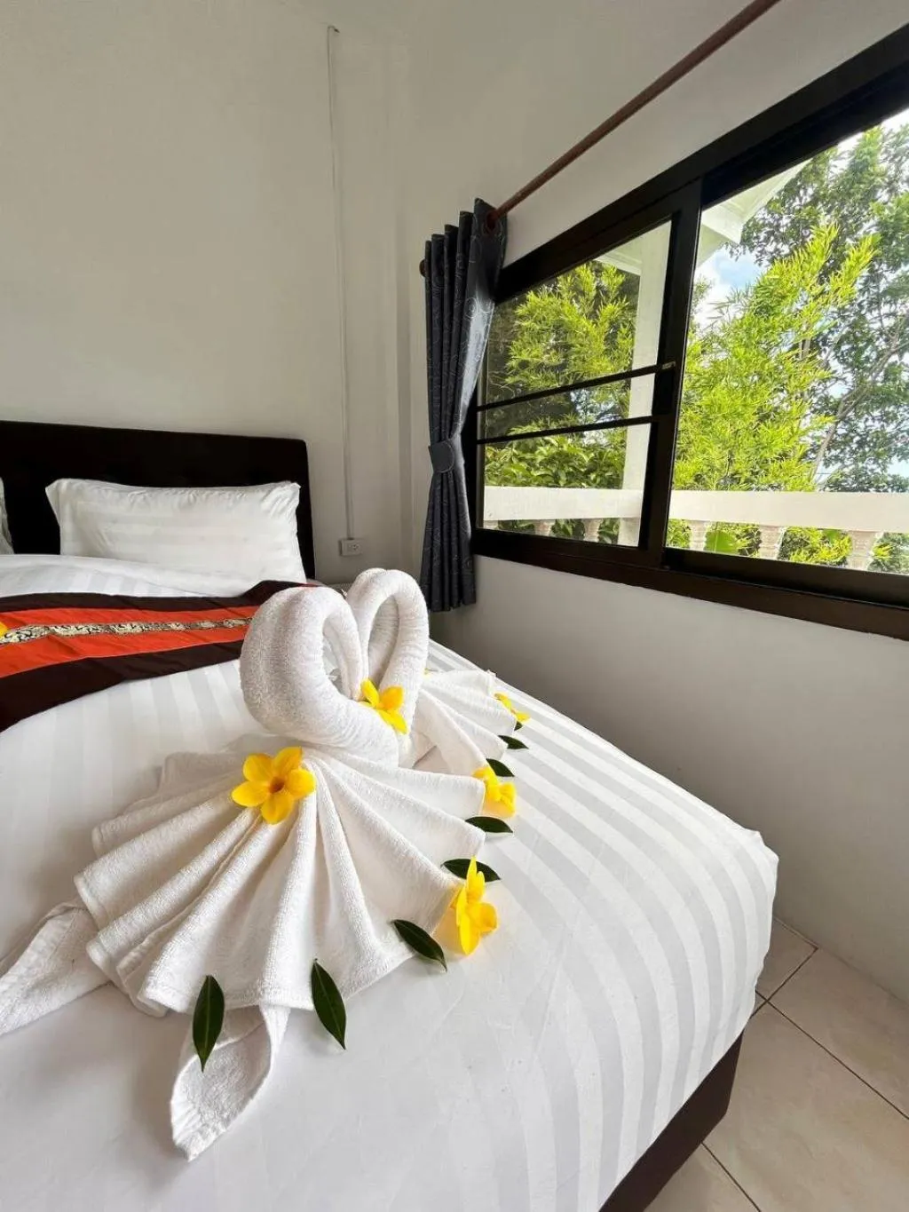 Bed in Private Paradise Resort