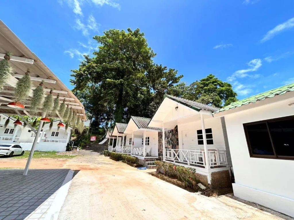 Property building in Private Paradise Resort