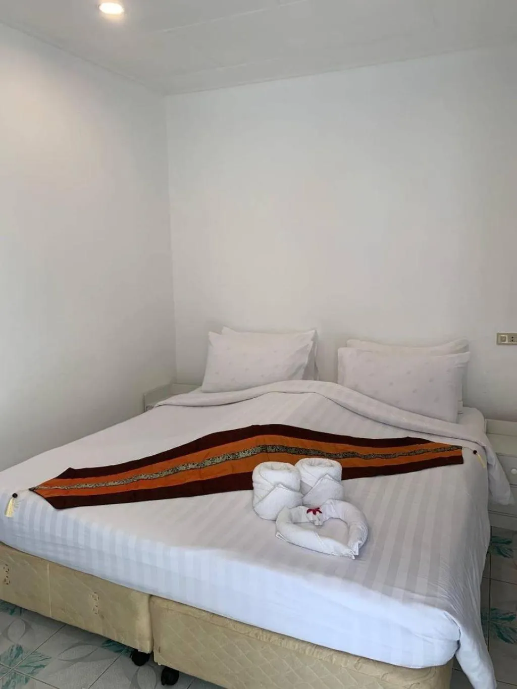 Bed in Private Paradise Resort