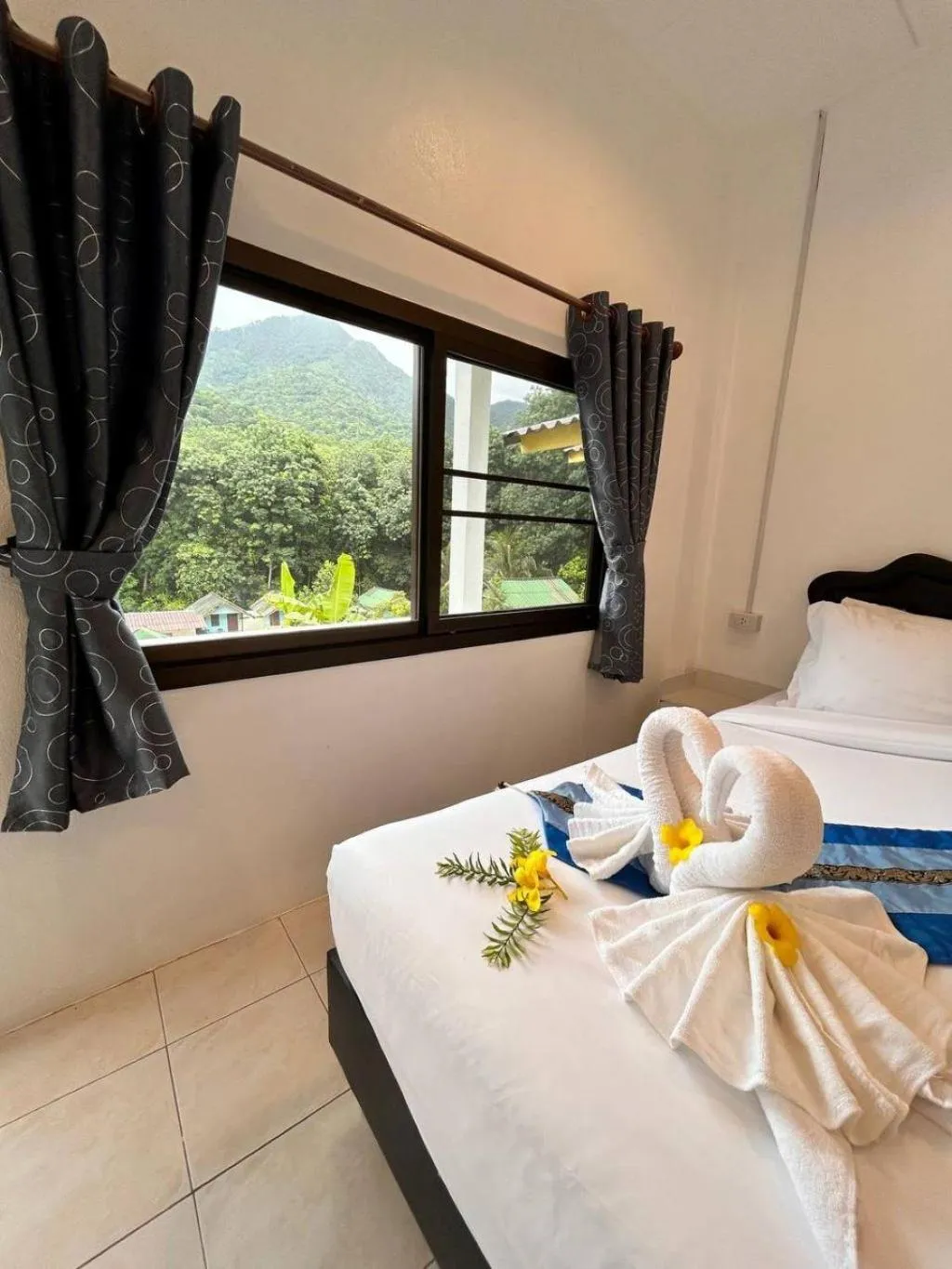 Bed in Private Paradise Resort