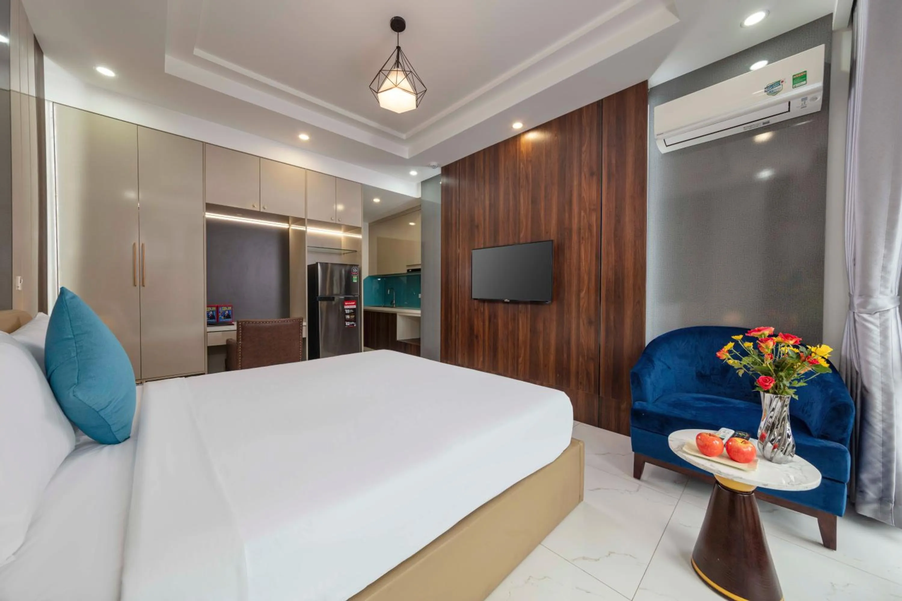 Bedroom, Bed in Infinity HaNoi Hotel & Travel