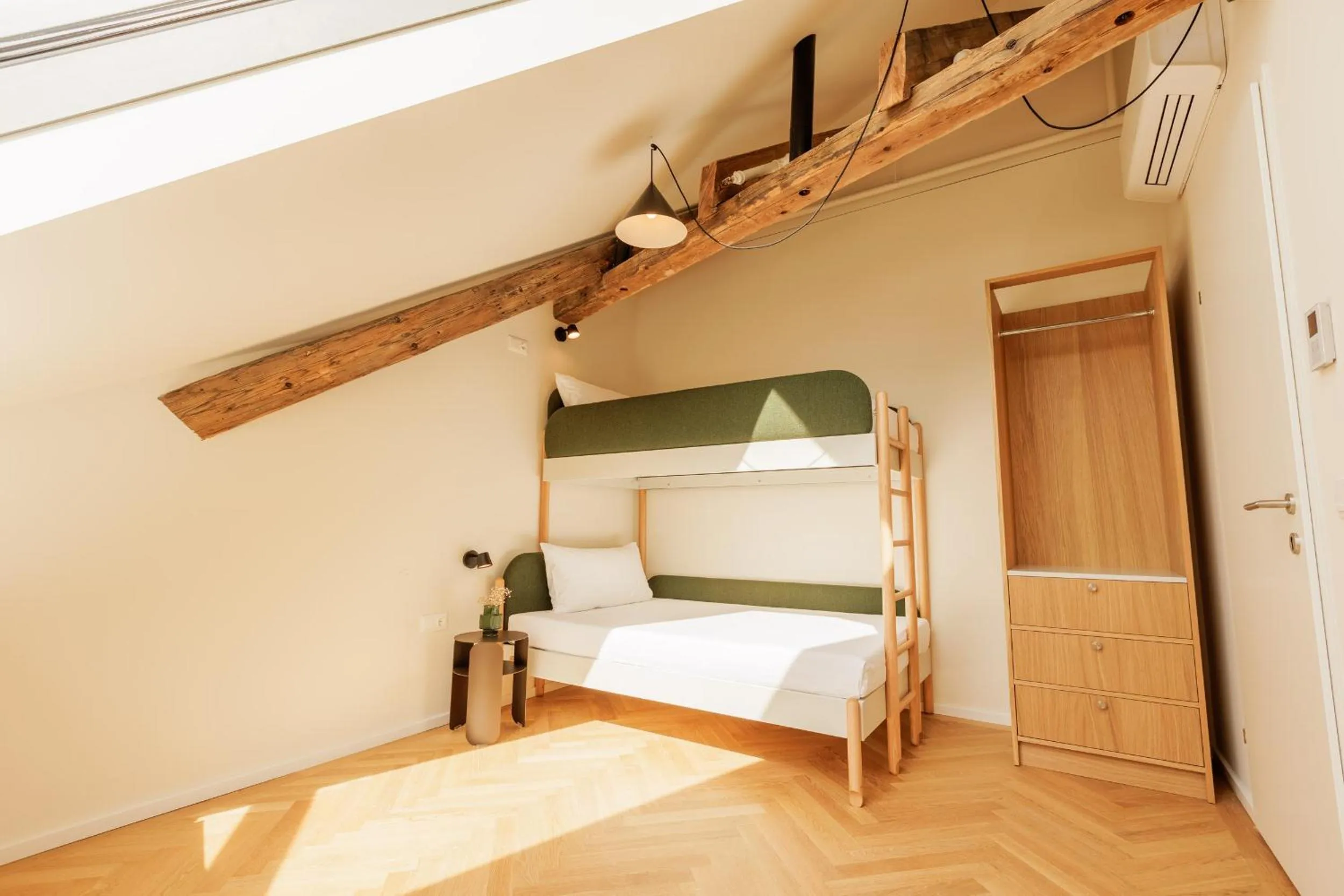 Bedroom, Bed in Wilde Vienna Fleischmarkt