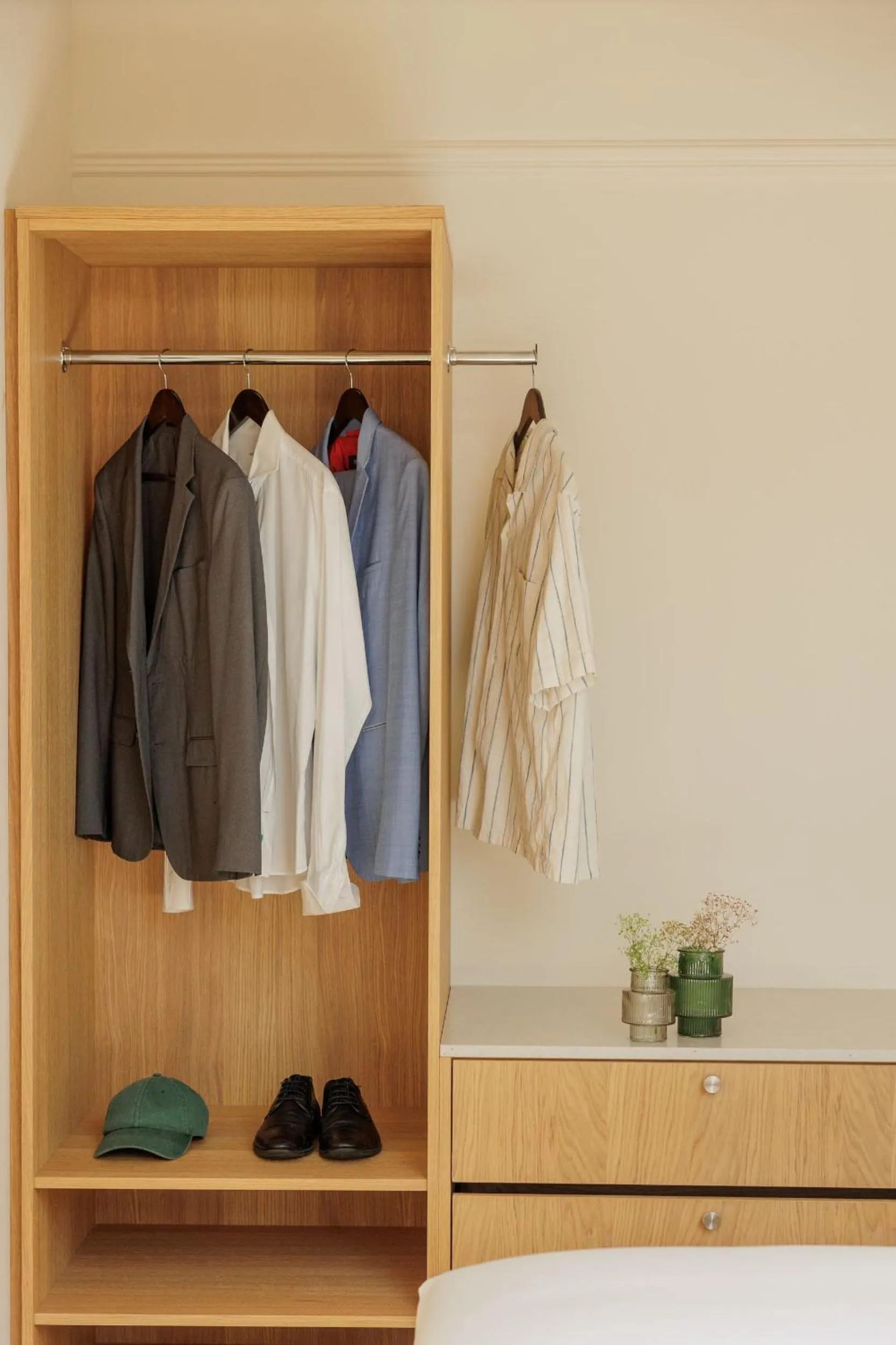 wardrobe in Wilde Vienna Fleischmarkt