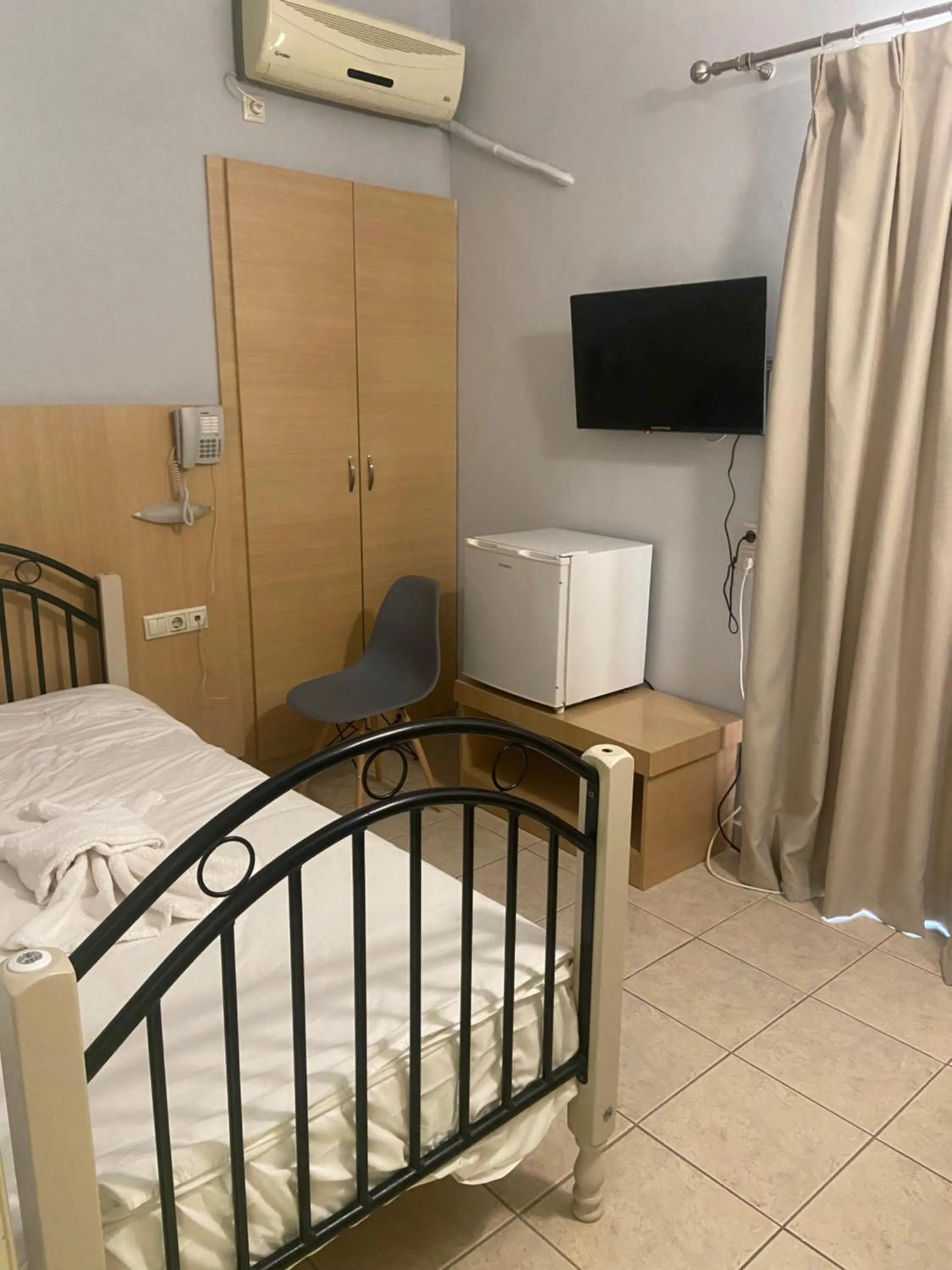 Bed in Kos City Sunstone Hotel