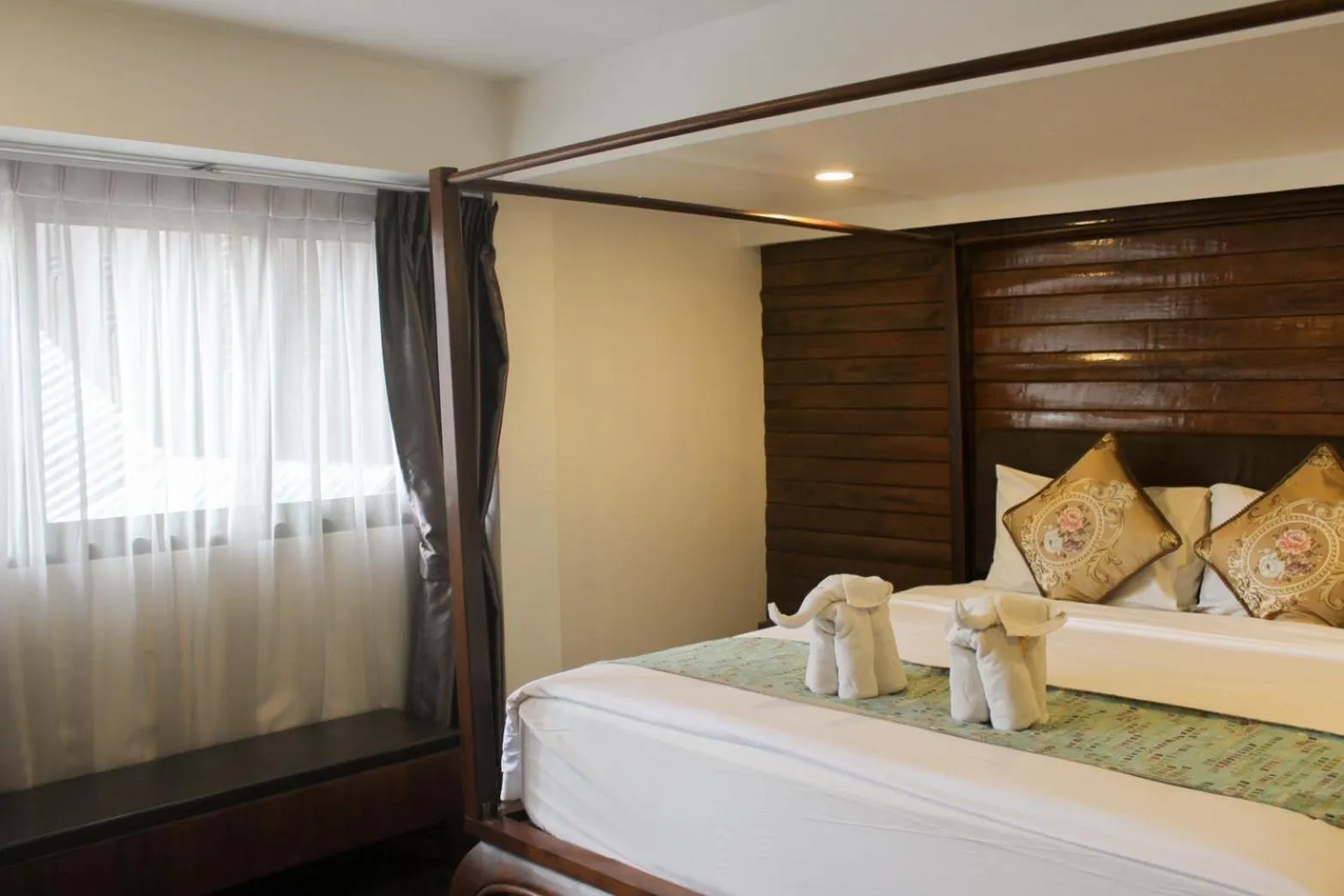 Bed in The Guest Arak Boutique Hotel