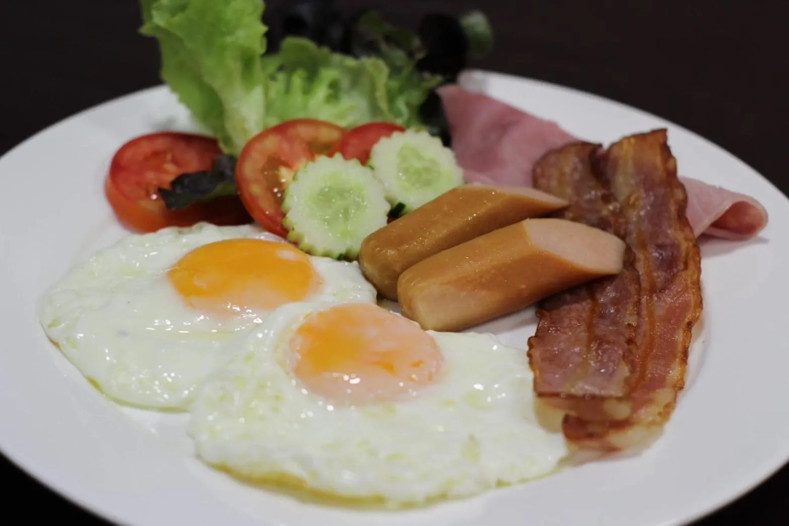 Breakfast in The Guest Arak Boutique Hotel