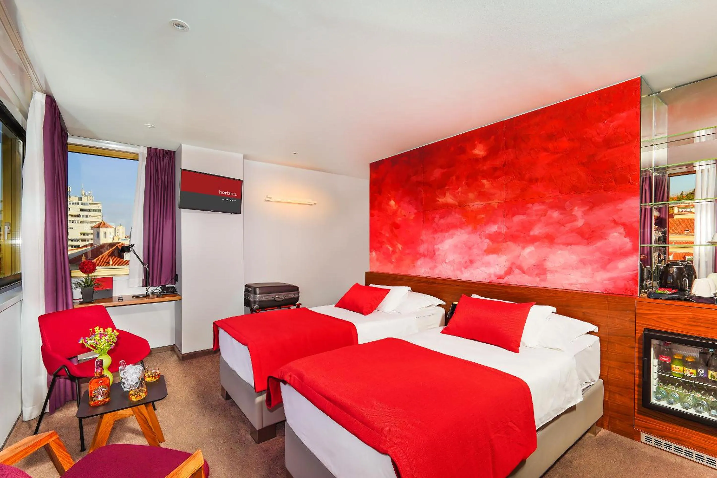 Bedroom, Bed in Horizon Luxury Suites & Design Rooms