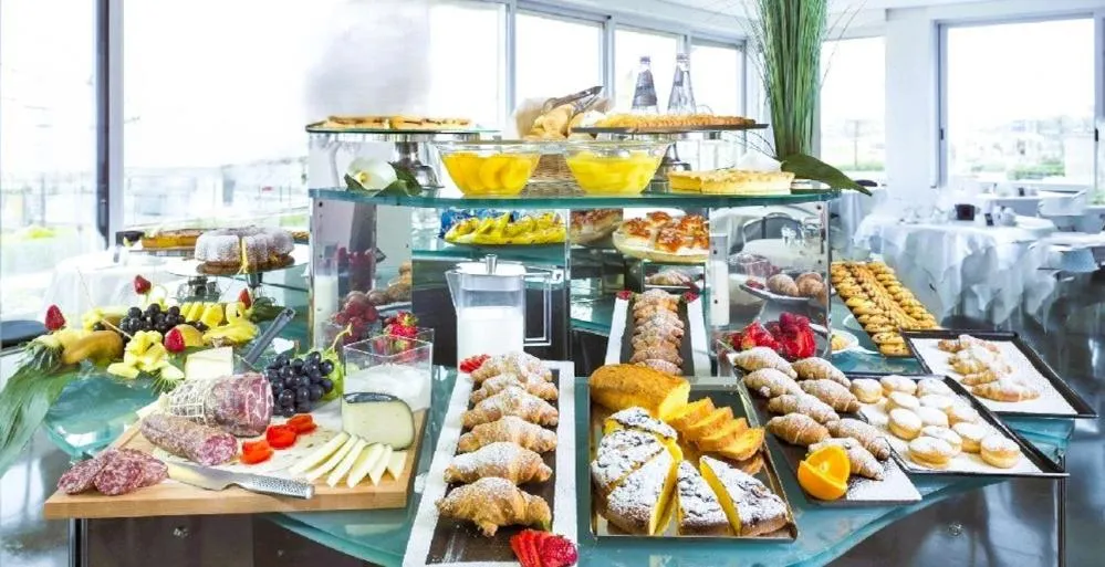 Breakfast in Relais Villa Olivi