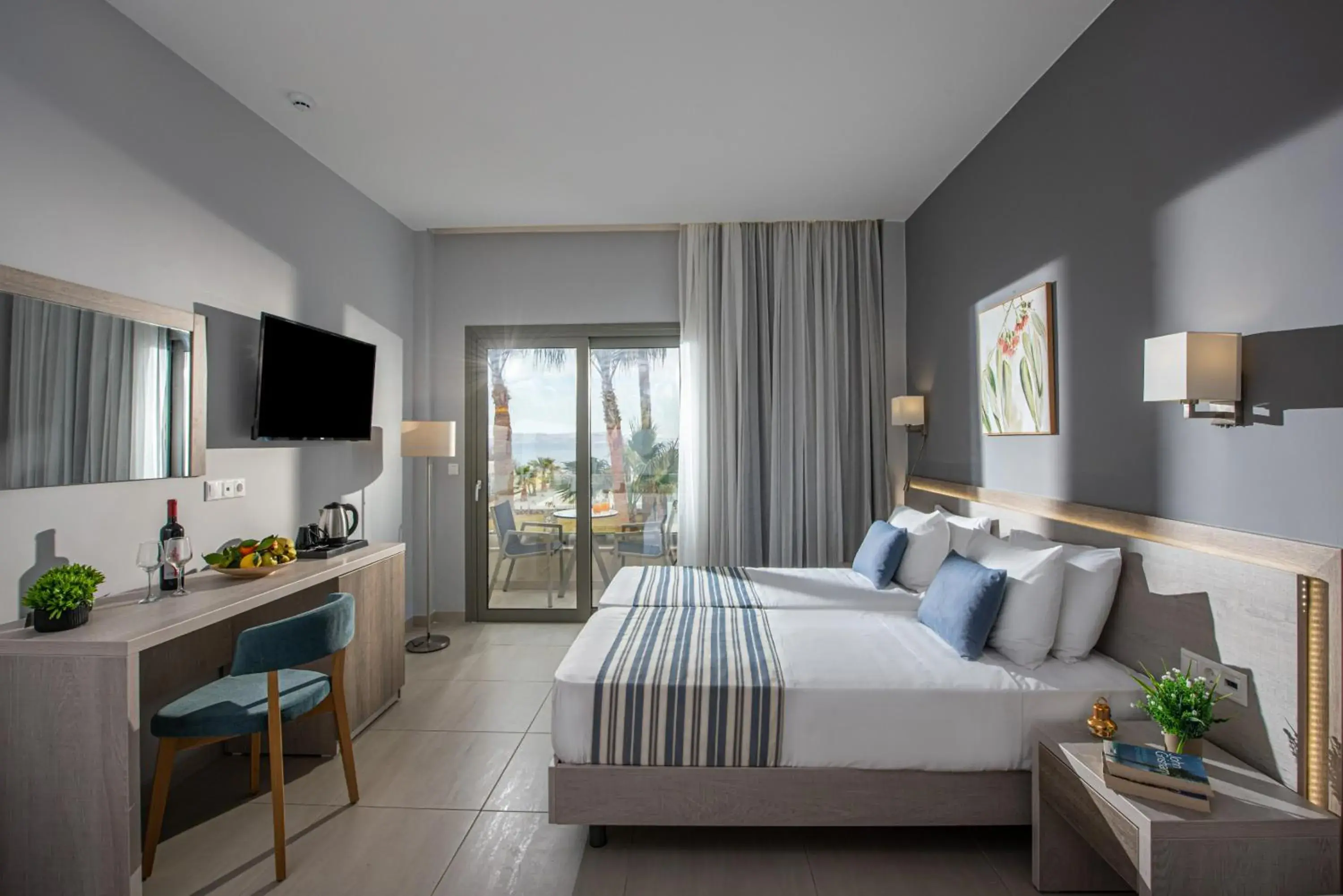 Deluxe Double Room with Sea View in Saint George Gournes Bay Deluxe Double Room with Sea View in Saint George Gournes Bay