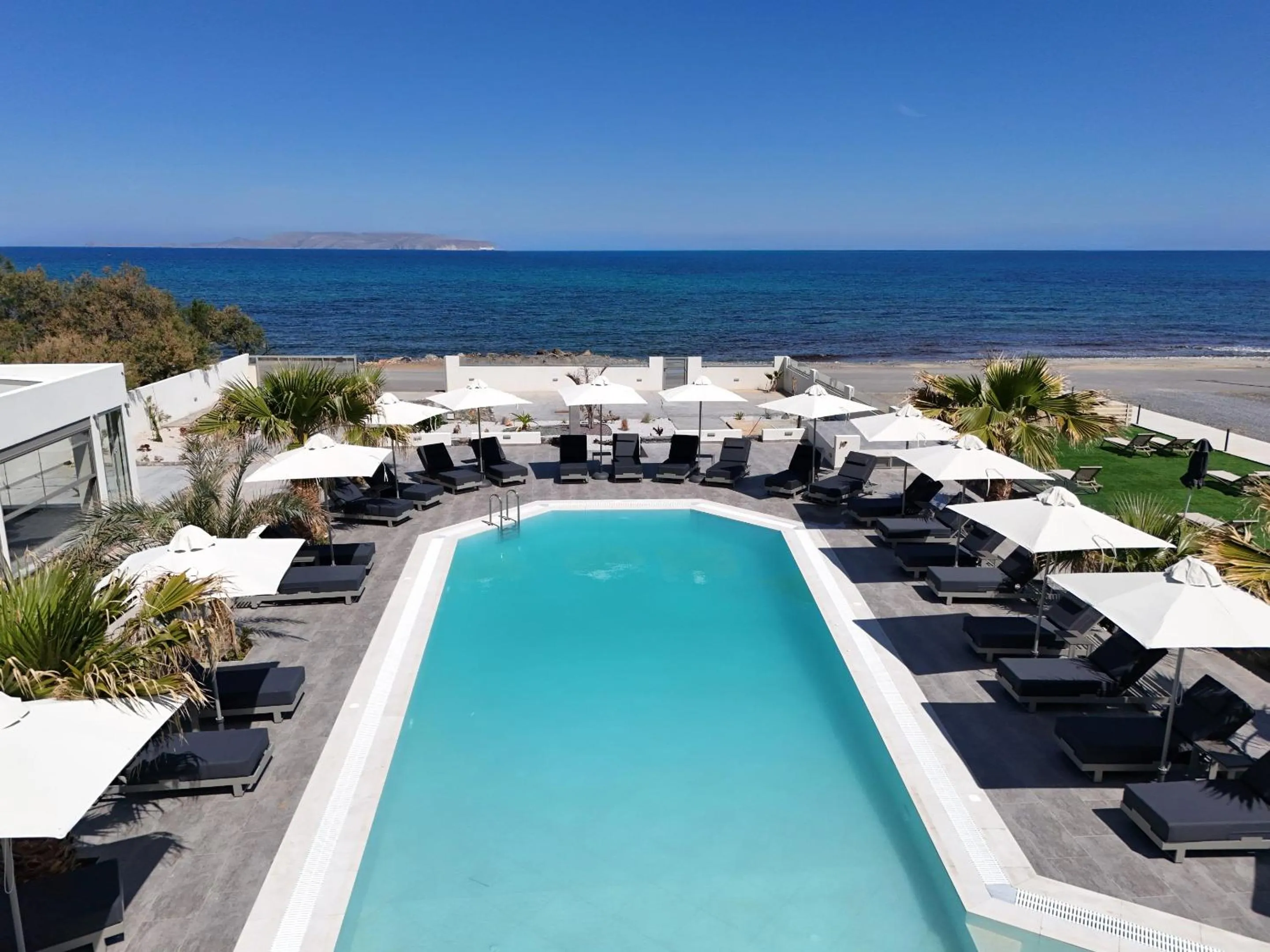 Swimming pool in Saint George Gournes Bay
