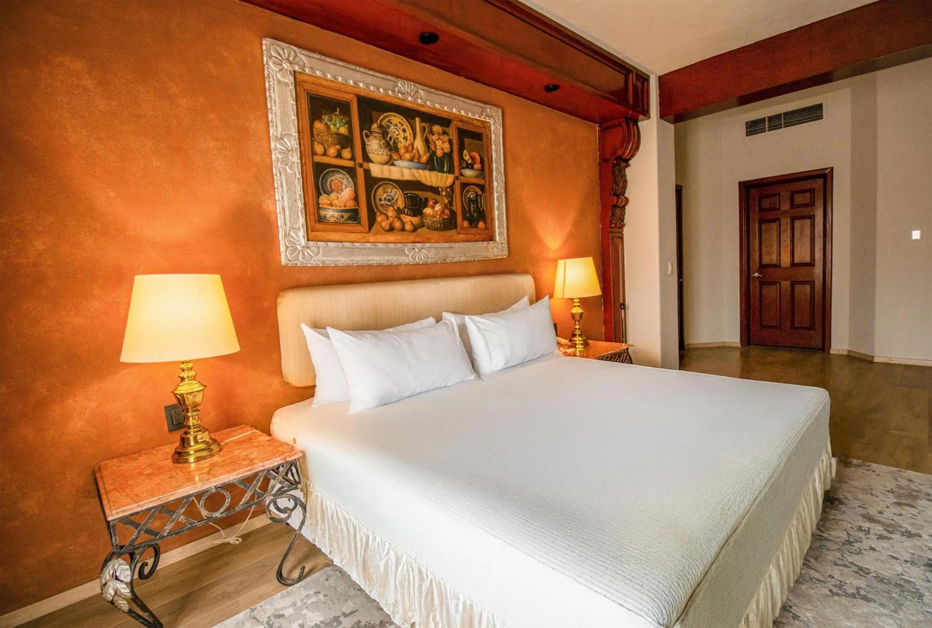 Bed in Hilton San Luis Potosi