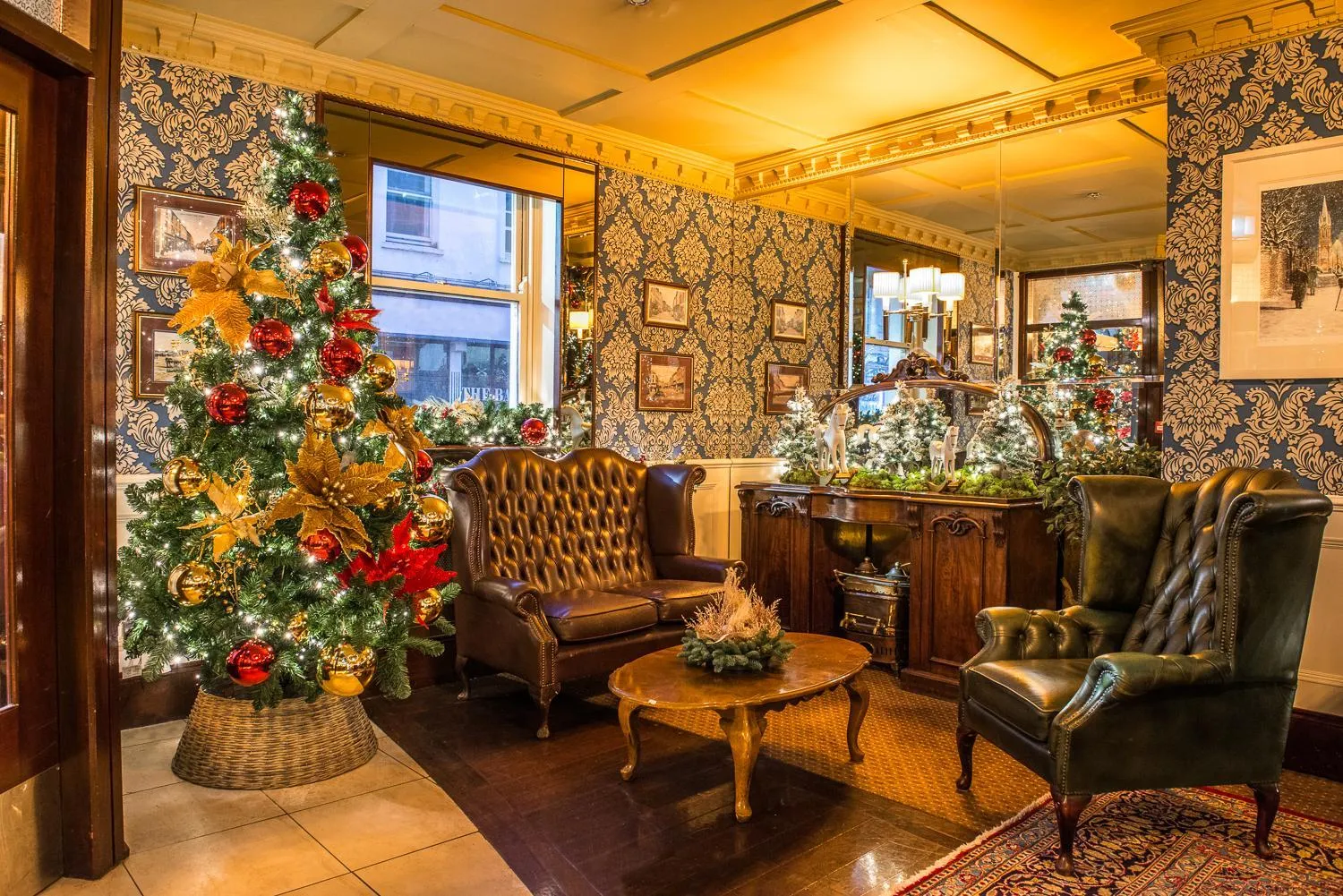 Lobby or reception in Tralee Benners Hotel