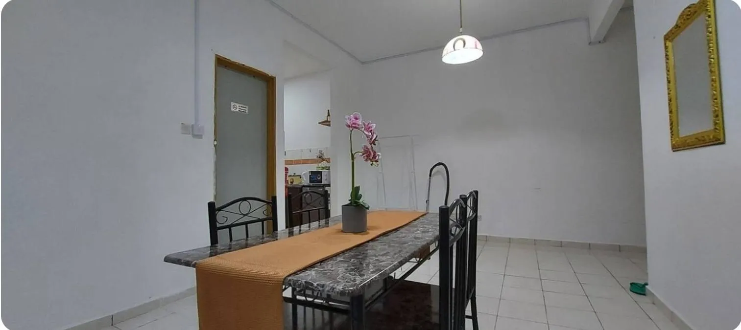 KK Minimalist Budget 2 Bedroom Appt f 6 free park