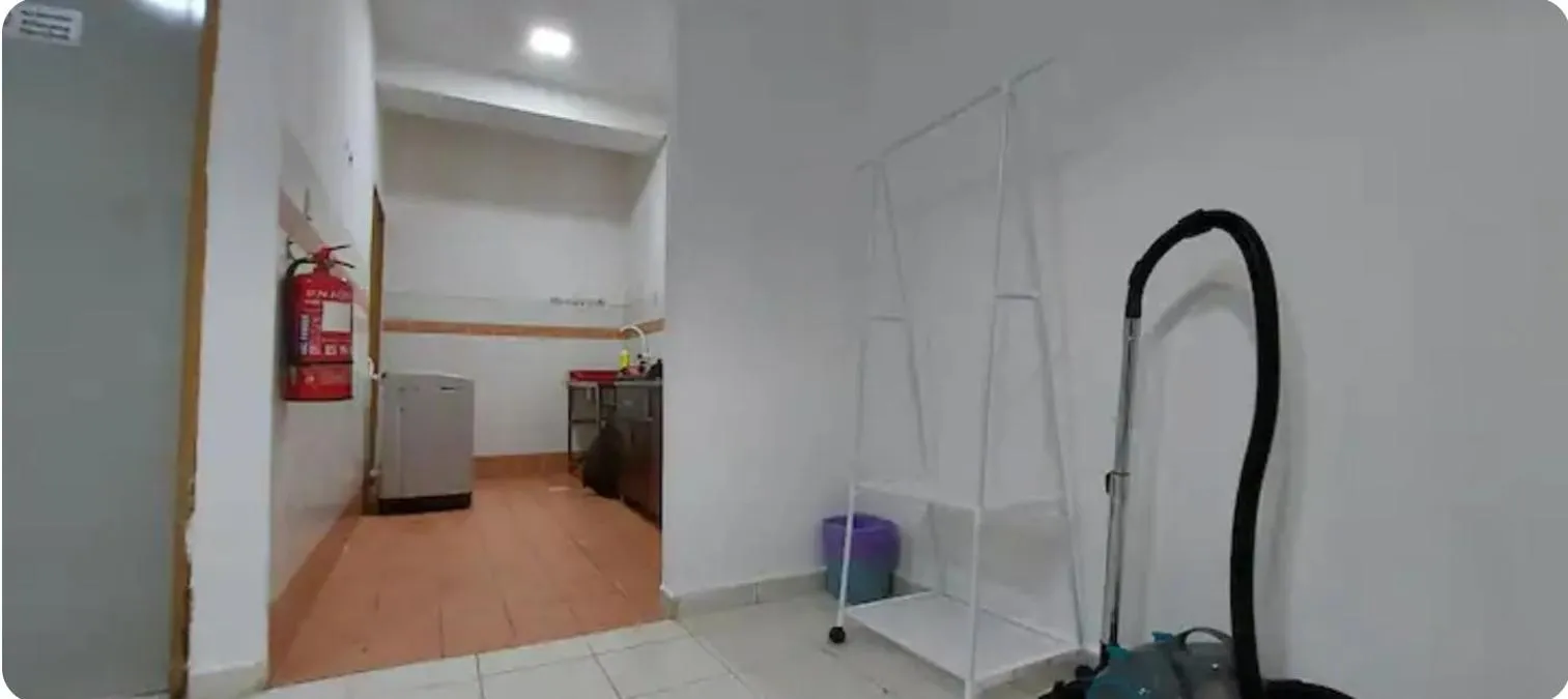 KK Minimalist Budget 2 Bedroom Appt f 6 free park