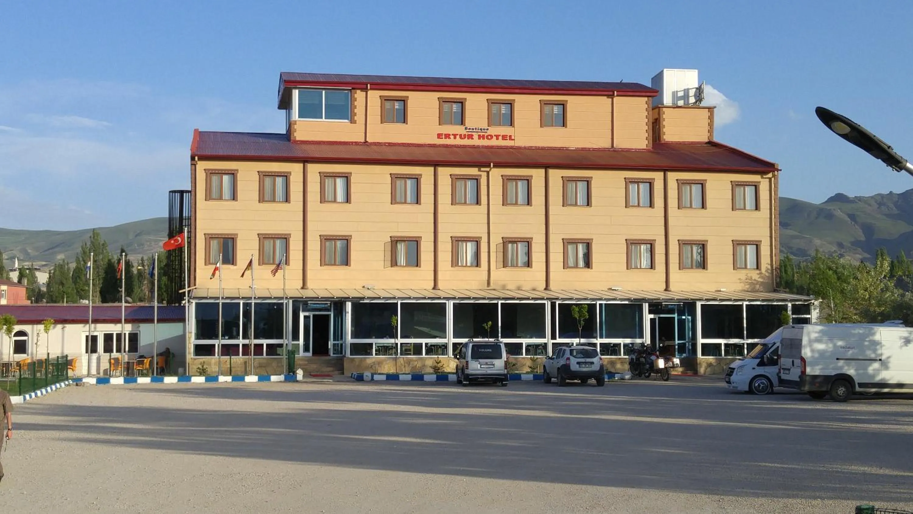 Property building in Butik Ertur Hotel