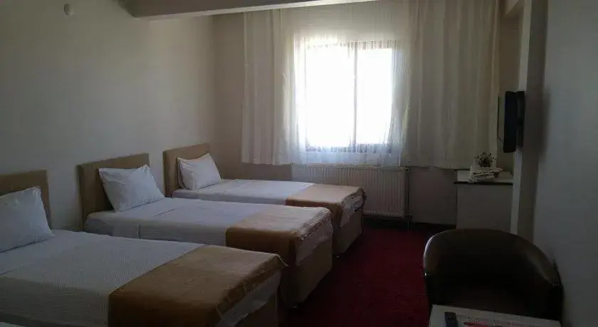 Triple Room in Butik Ertur Hotel Triple Room in Butik Ertur Hotel