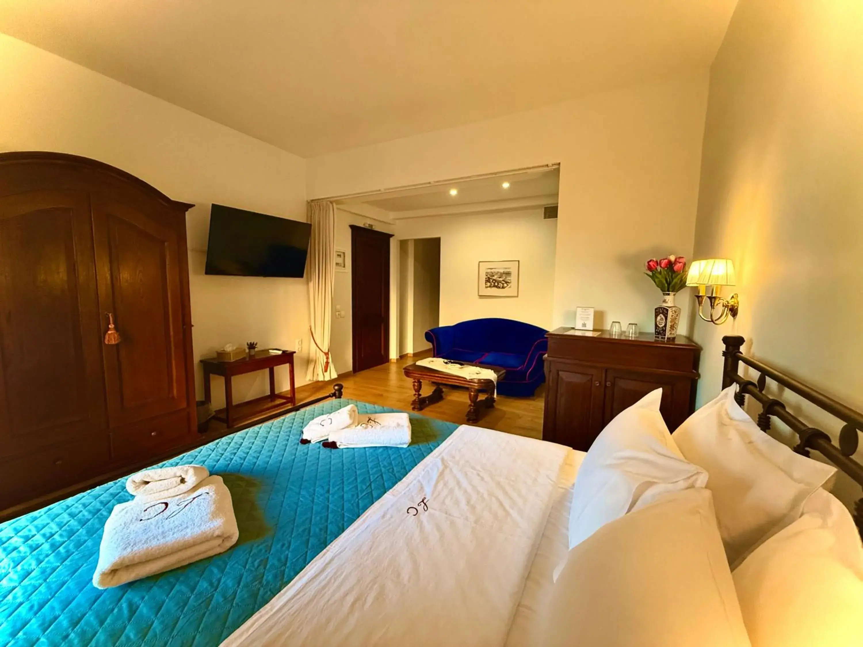 Family Studio in Great Greece Le Convivial Suites Family Studio in Great Greece Le Convivial Suites