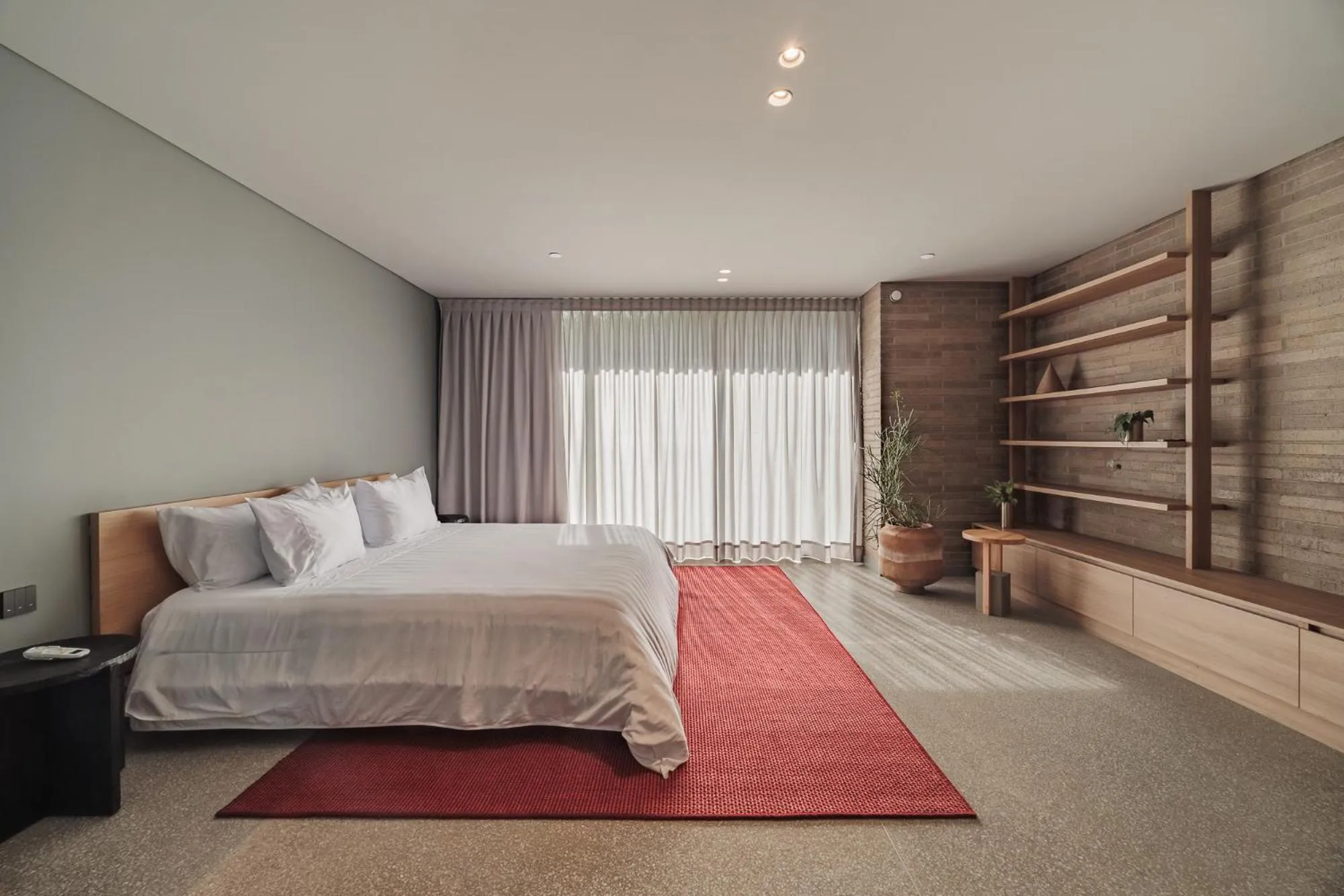 Bed in The Somos Loho Hotel