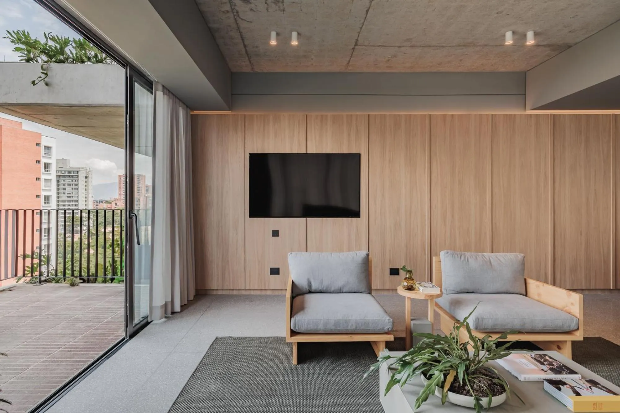 Balcony/Terrace in The Somos Loho Hotel