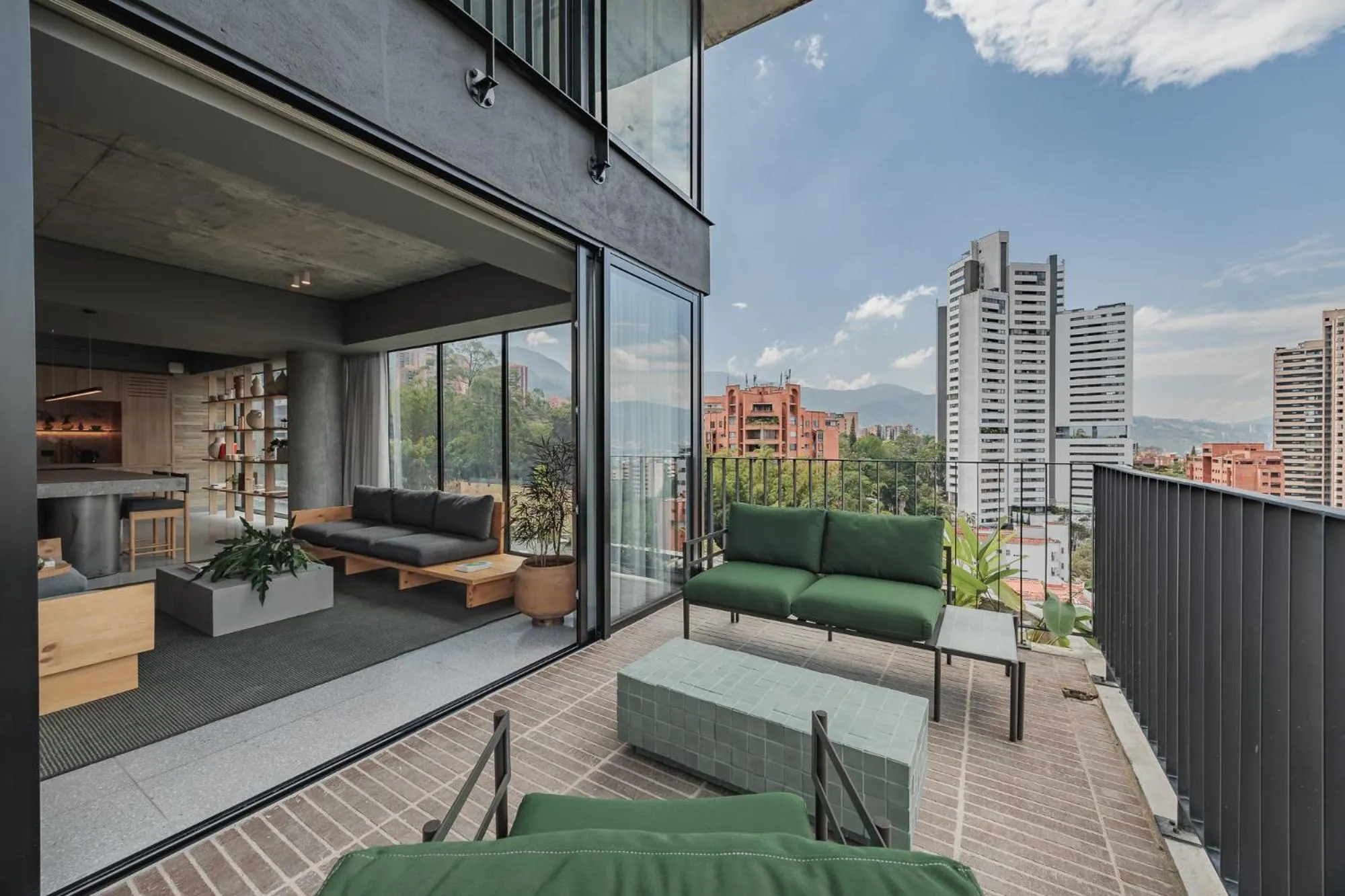 Balcony/Terrace in The Somos Loho Hotel