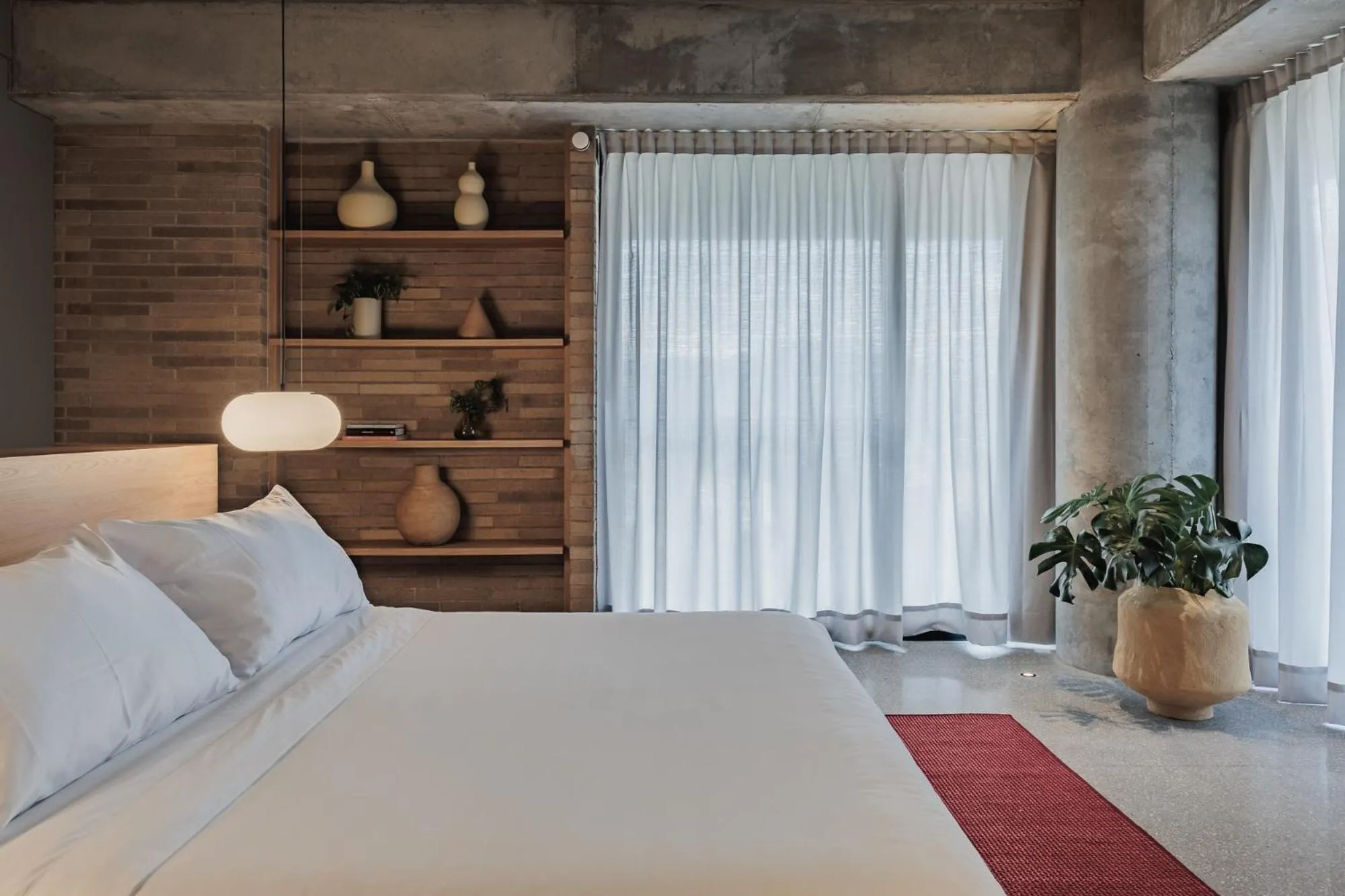 Bed in The Somos Loho Hotel