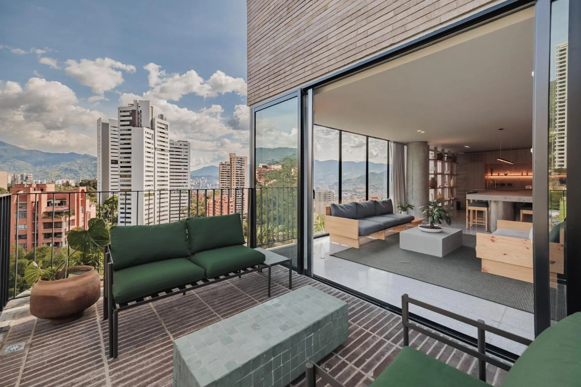 Balcony/Terrace in The Somos Loho Hotel