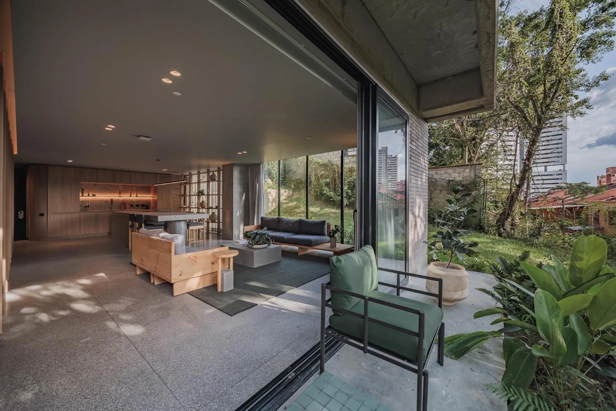 Patio in The Somos Loho Hotel