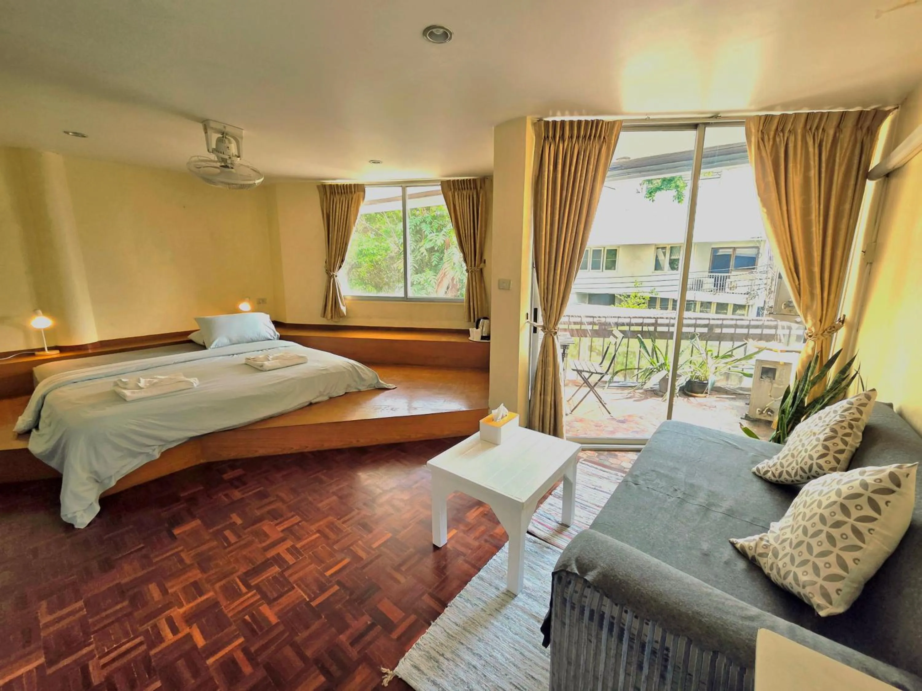 Bed in Home16 Sukhumvit16