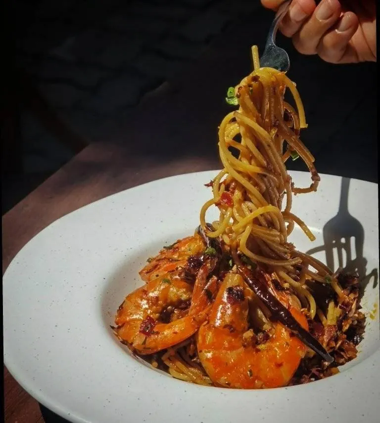 Restaurant/places to eat in Home16 Sukhumvit16