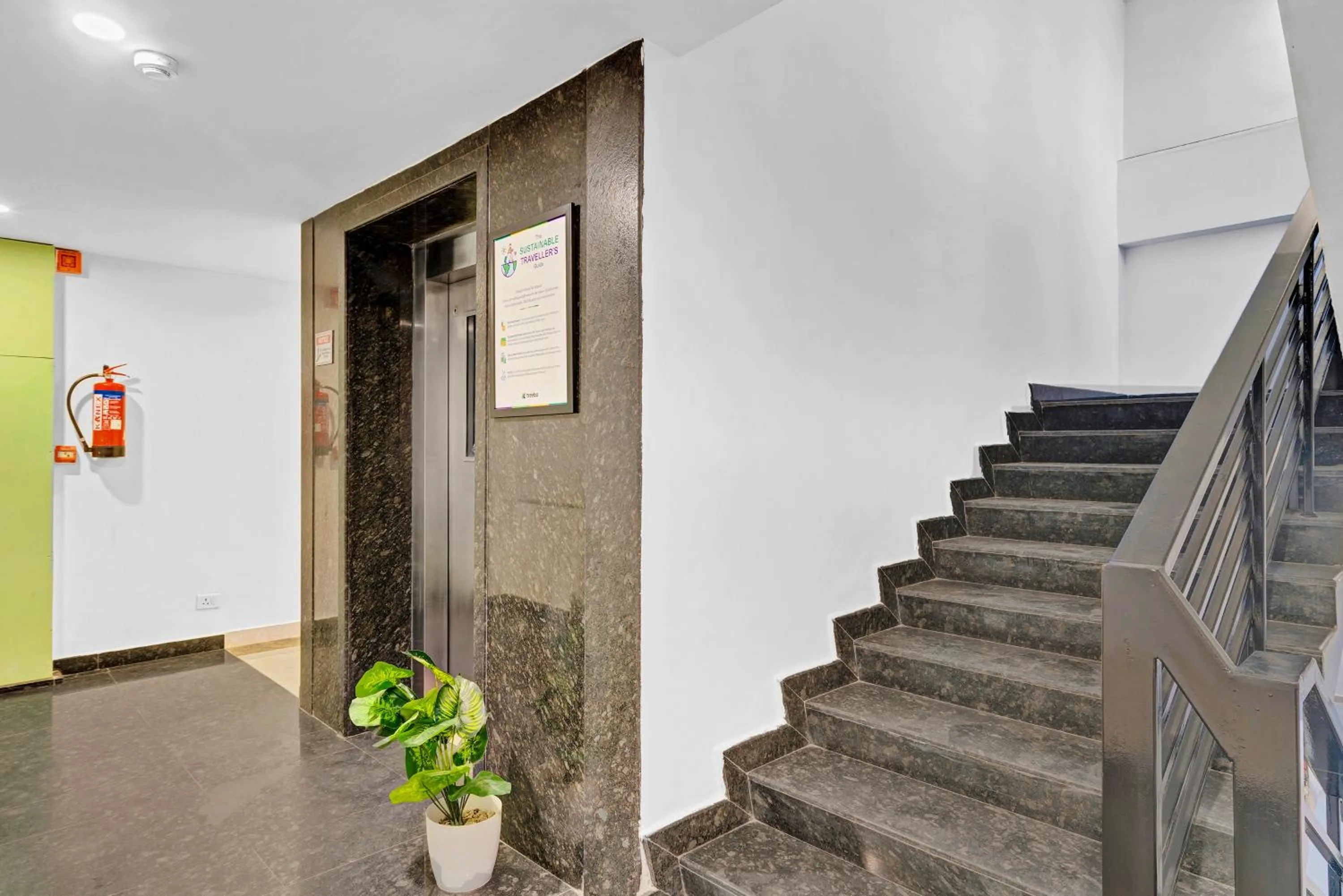 Lobby or reception in Treebo Hydotel Kompally