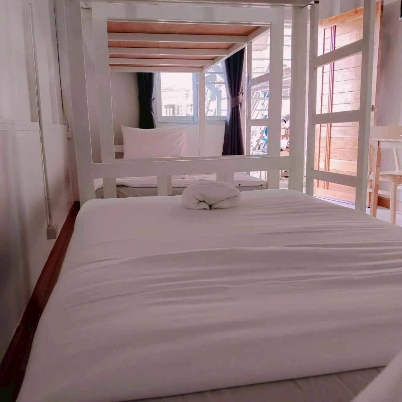 Bed in Convenient Resort