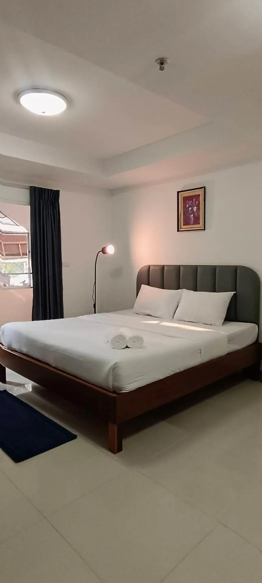 Bed in Convenient Resort