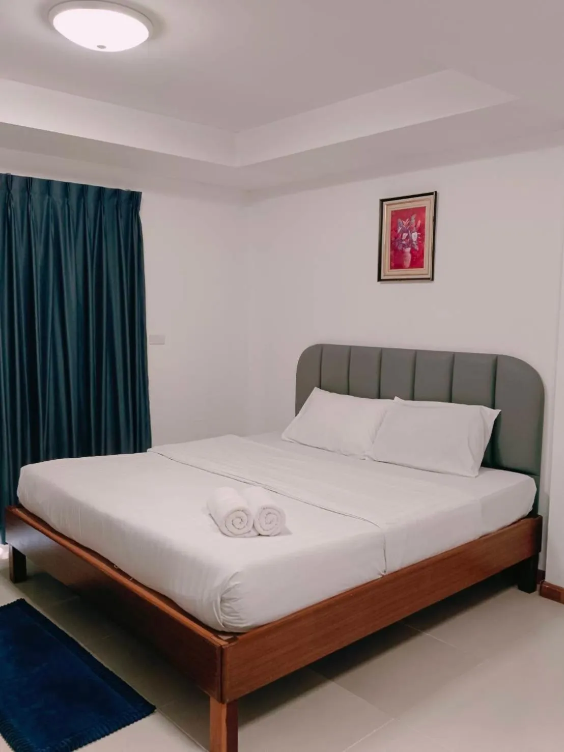 Bed in Convenient Resort