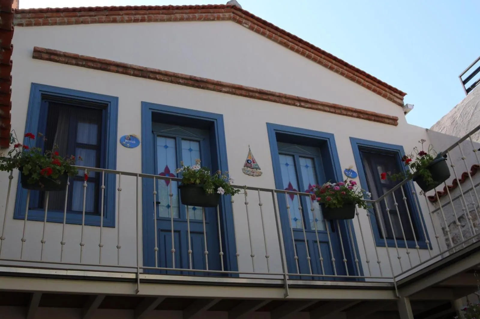 Property building in Gizemli Konak