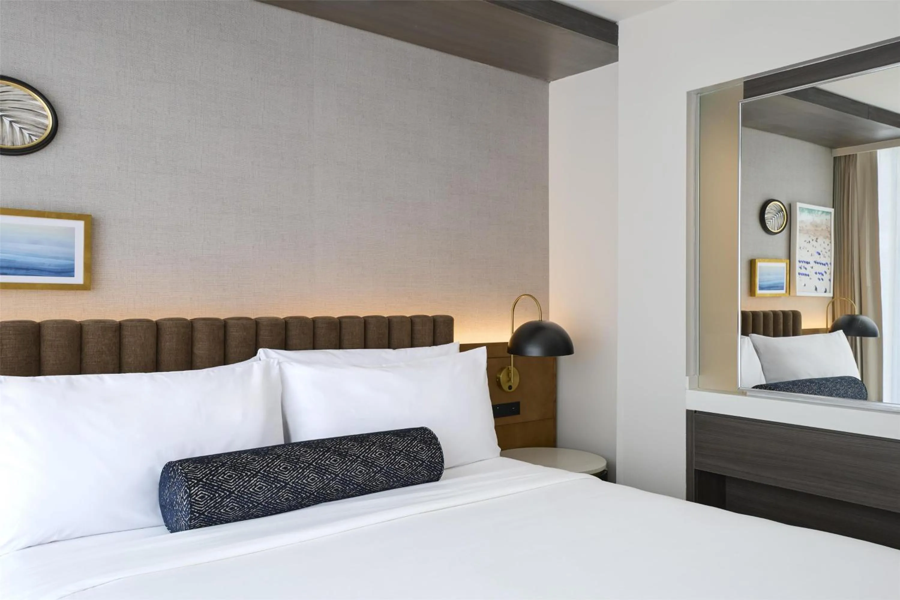 Bedroom, Bed in Hyatt Centric South Beach Miami