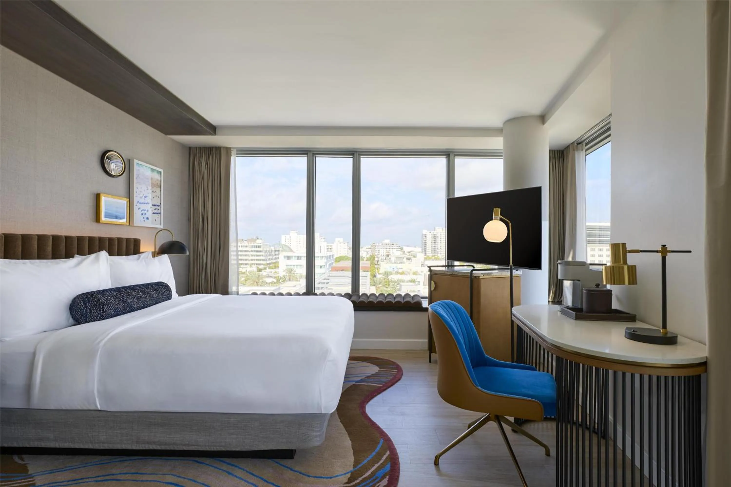 Bedroom, Bed in Hyatt Centric South Beach Miami