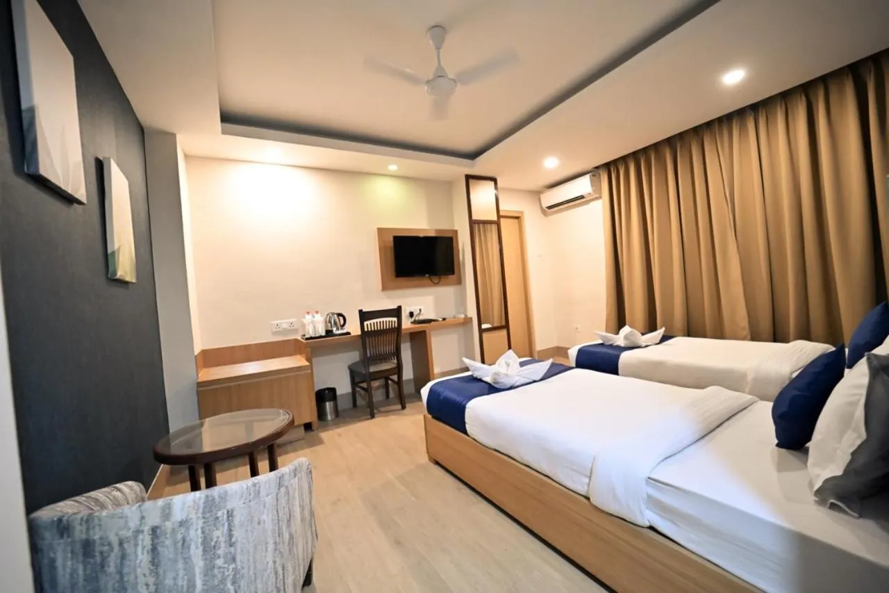 TV and multimedia, Bed in Hotel Prag Continental