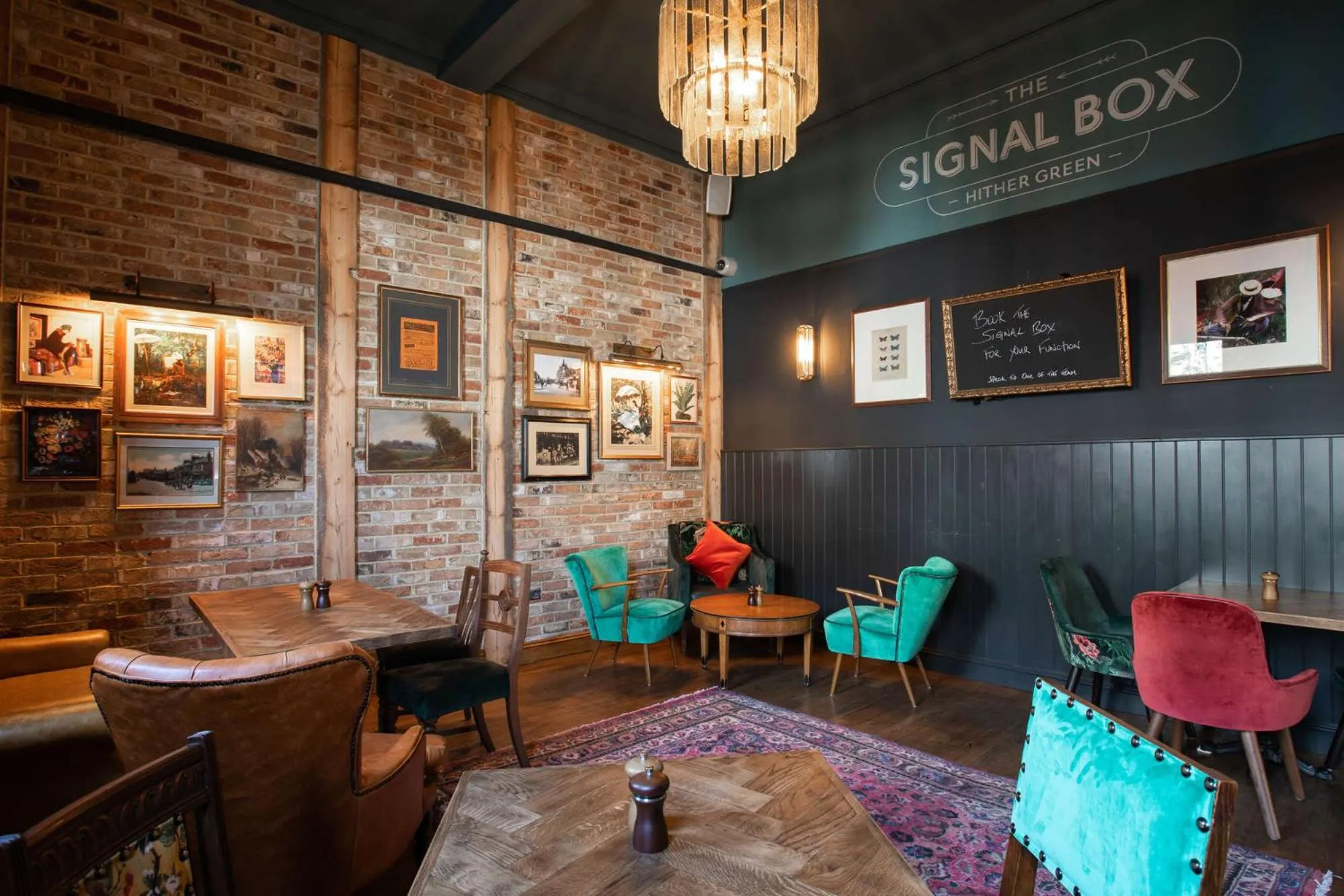 Restaurant/places to eat in The Station Hotel