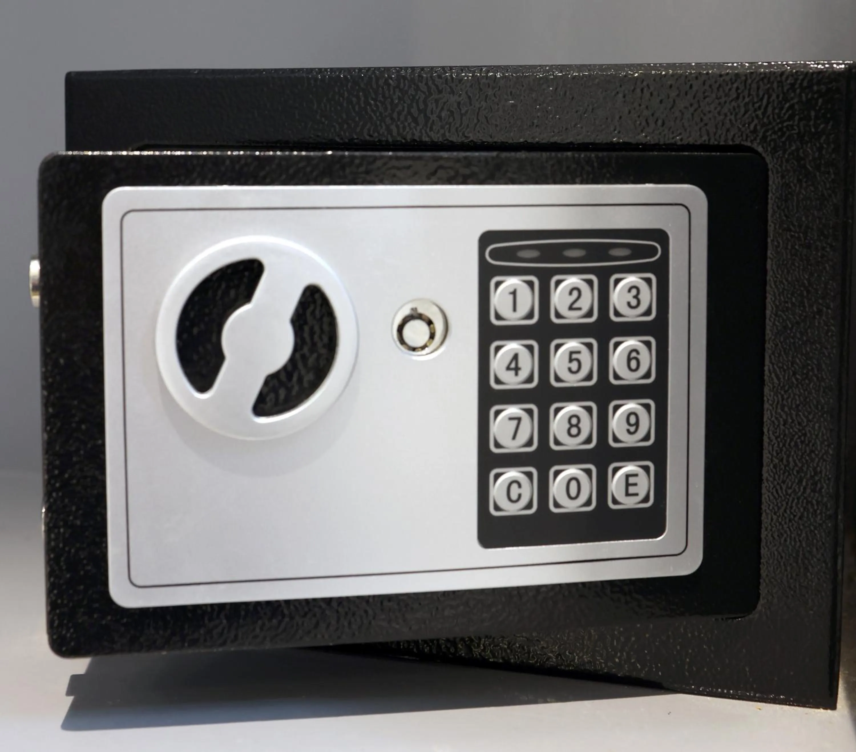 safe in MyOtel - Santacruz