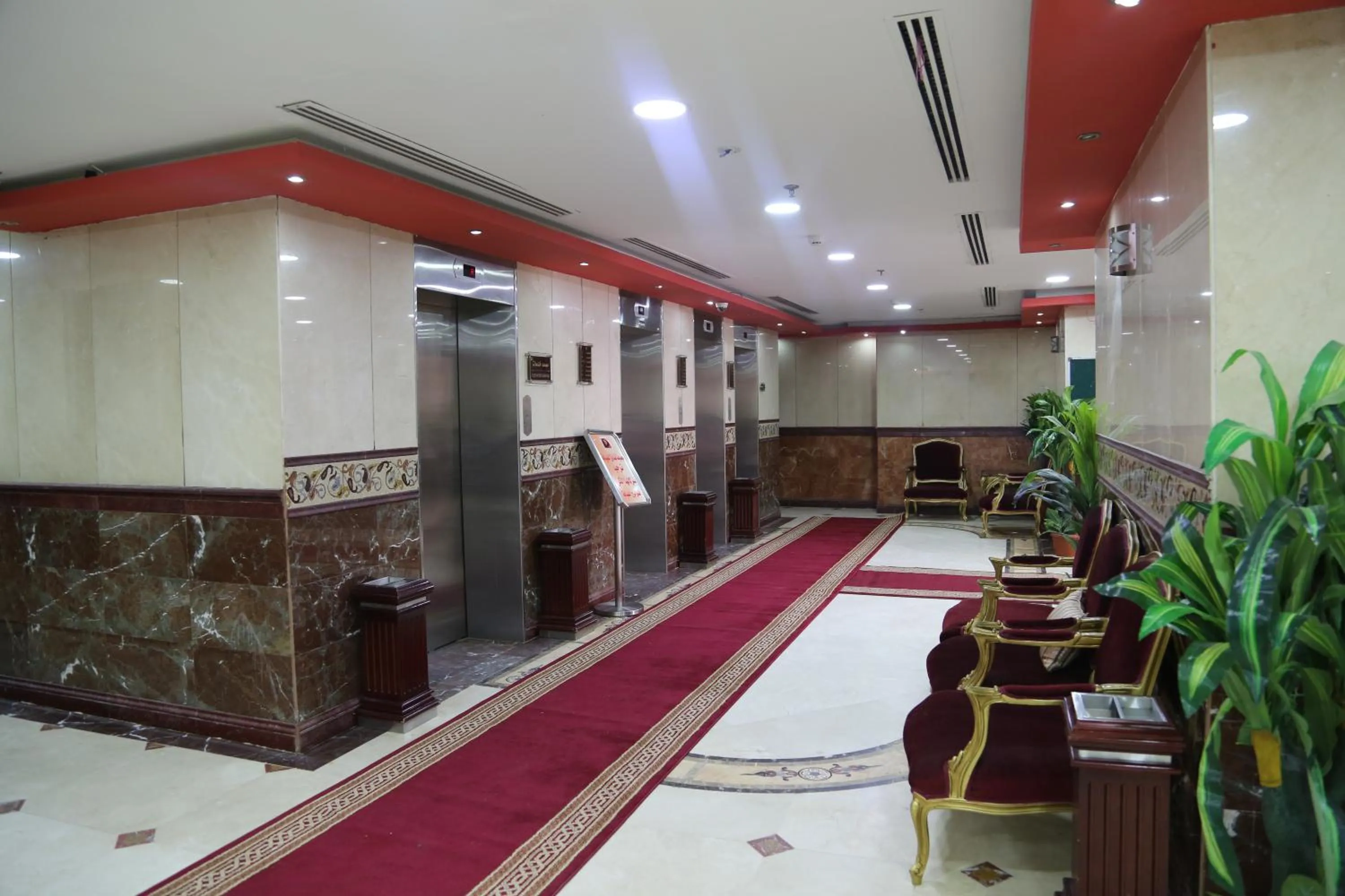 Lobby or reception in Borj Al Deafah Hotel