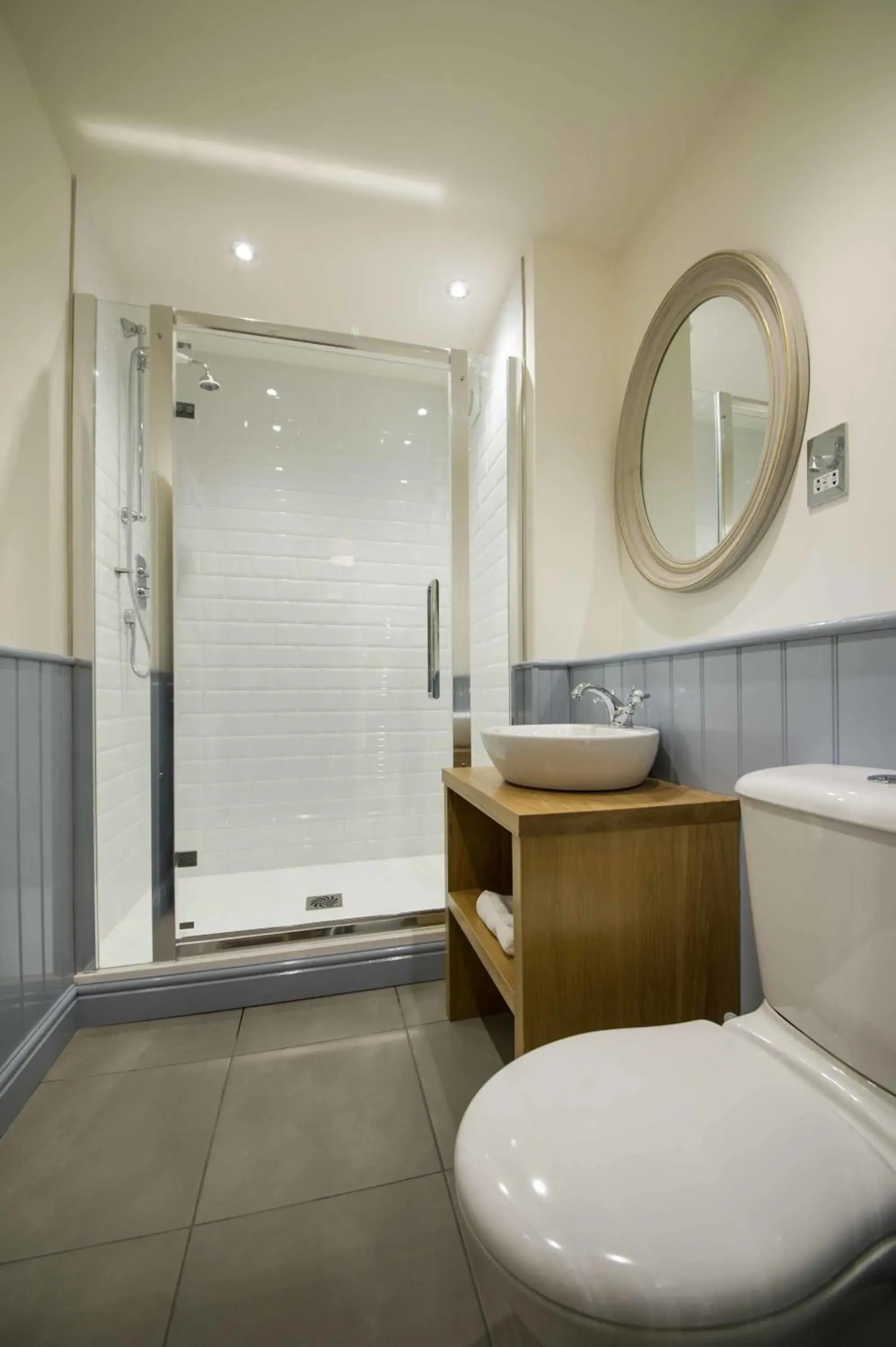 Double or Twin Room in The Hare and Hounds, Levens Double or Twin Room in The Hare and Hounds, Levens