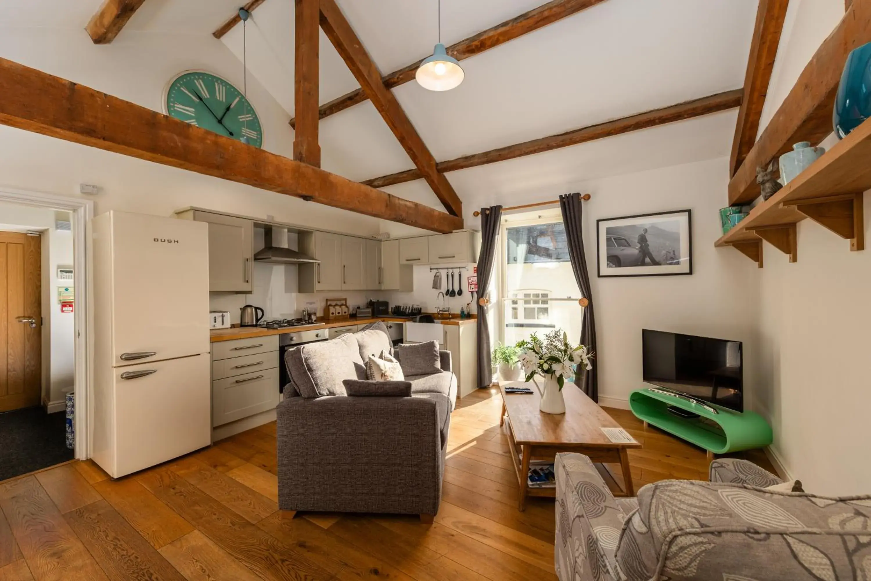 Deluxe Studio in The Hare and Hounds, Levens Deluxe Studio in The Hare and Hounds, Levens