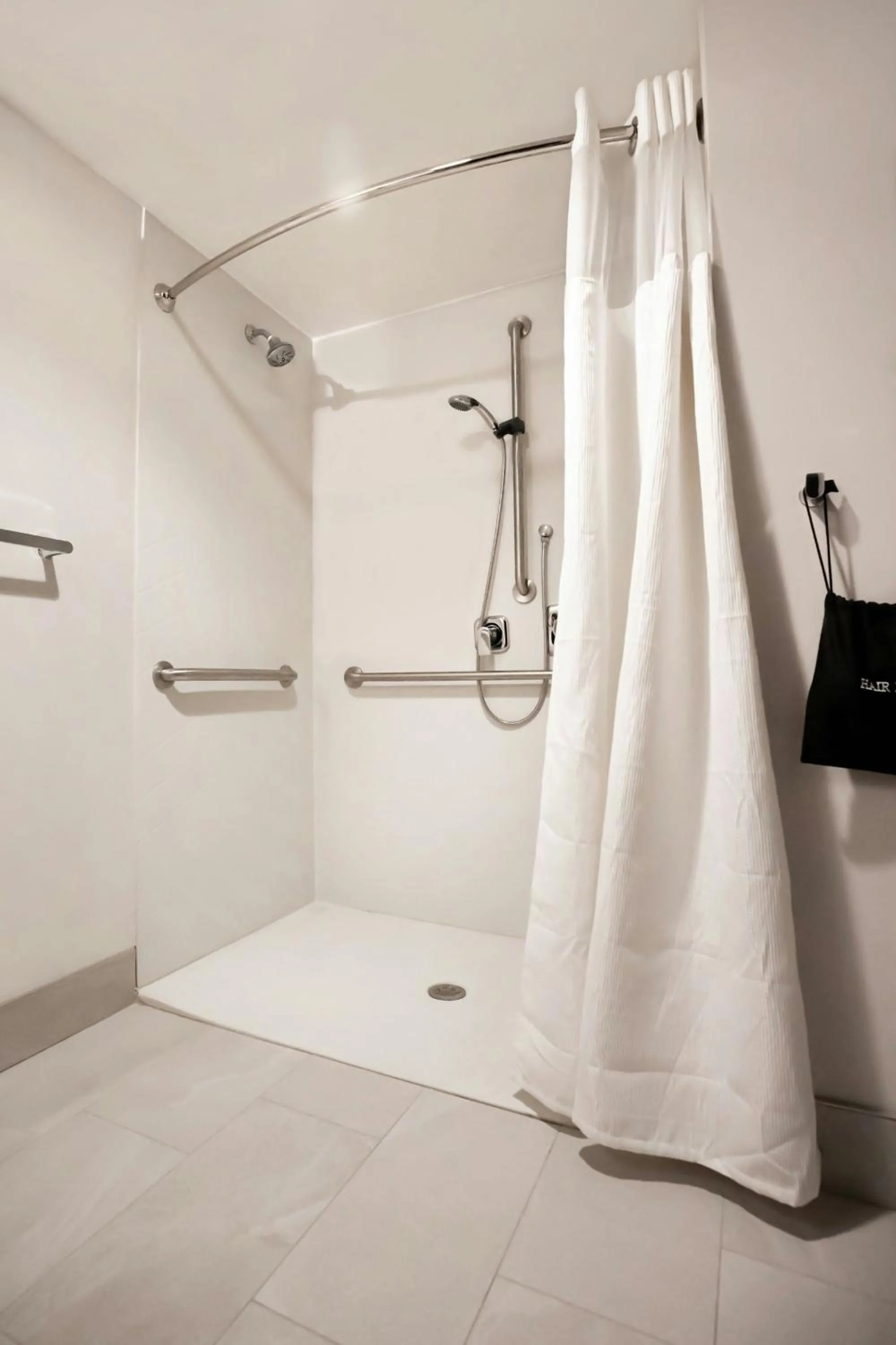 Bathroom in Fairfield by Marriott Inn & Suites Louisville Airport