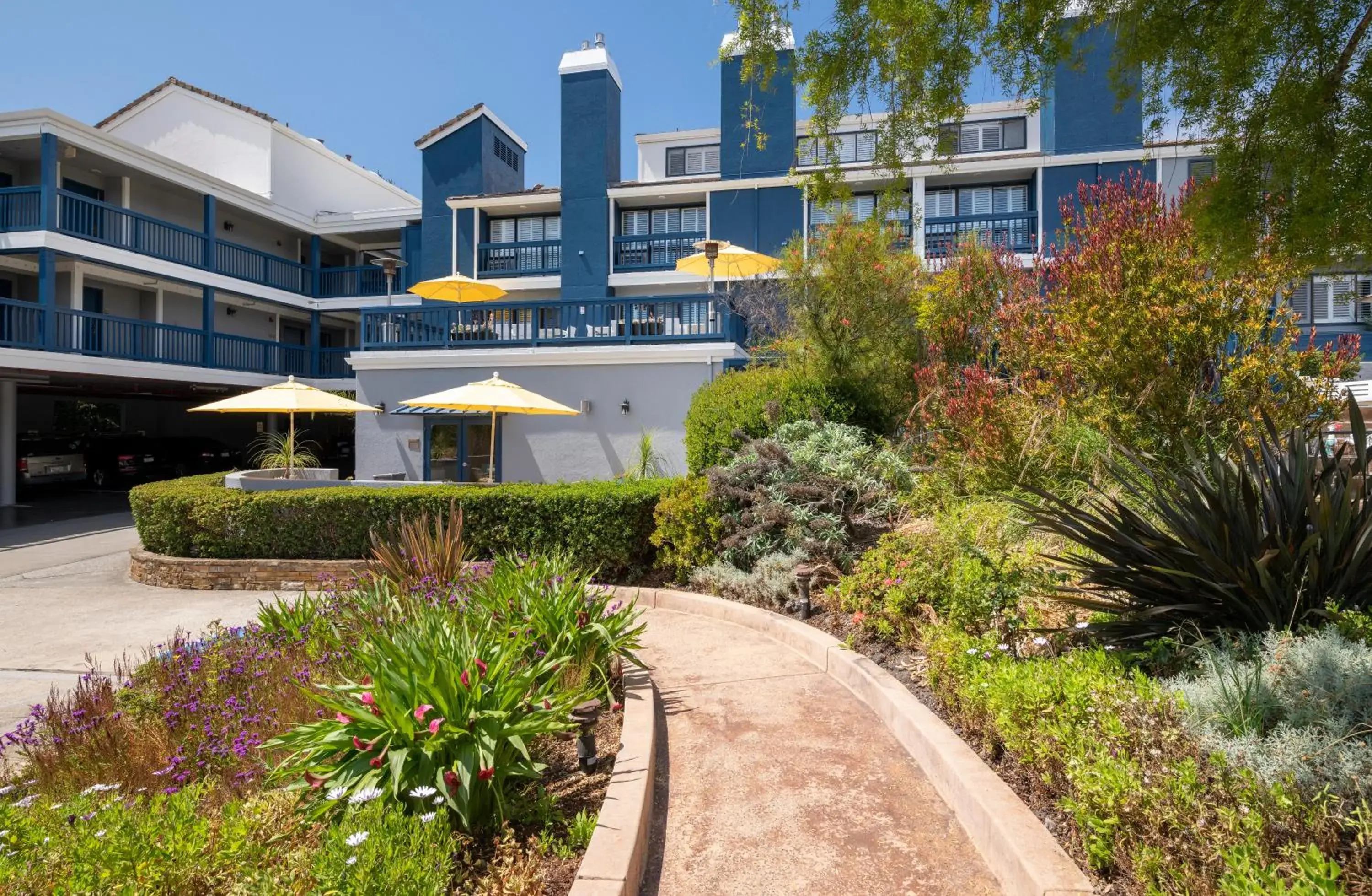 Executive Queen Room with Two Queen Beds in Mariposa Inn and Suites Executive Queen Room with Two Queen Beds in Mariposa Inn and Suites