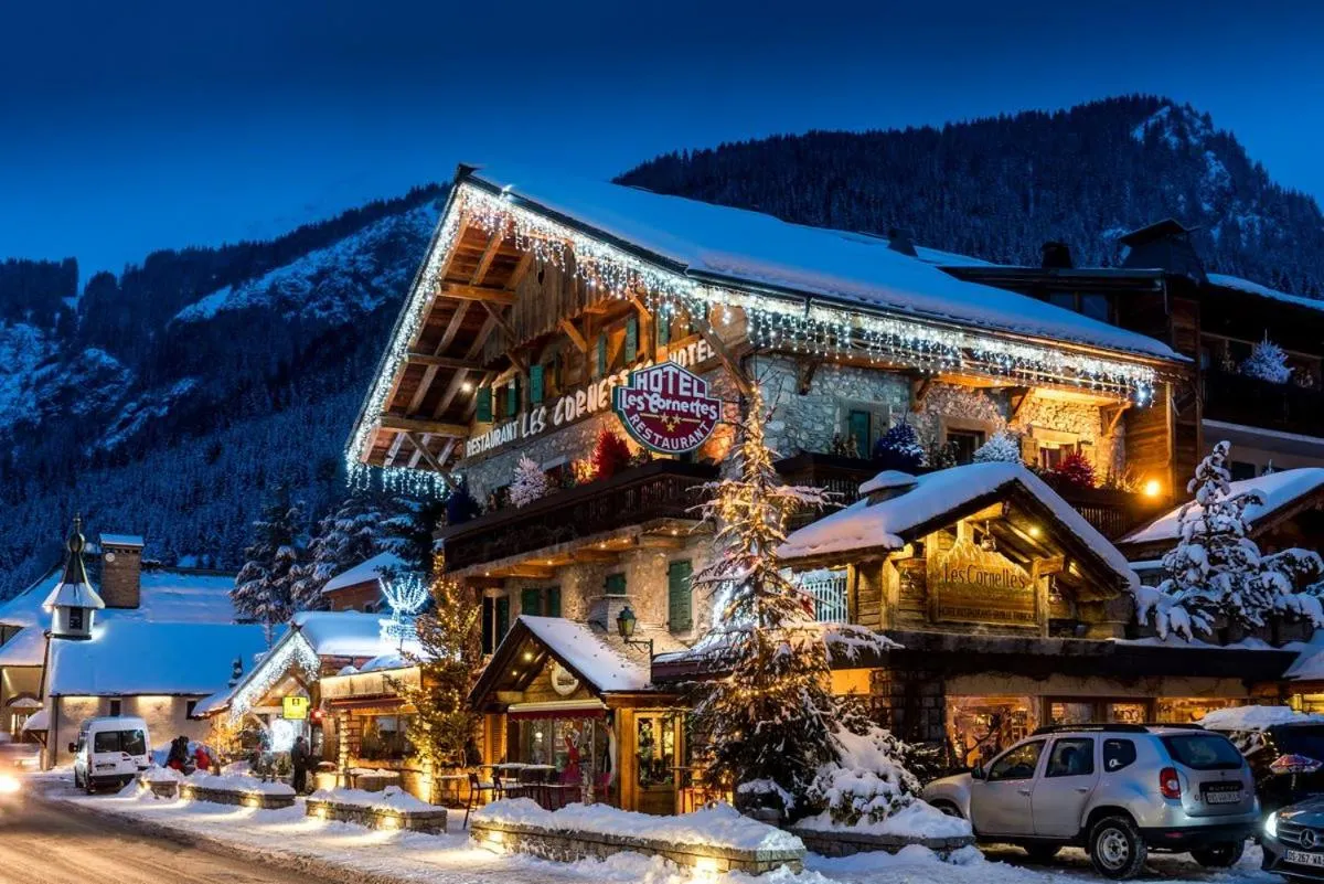 Property building in Les Cornettes