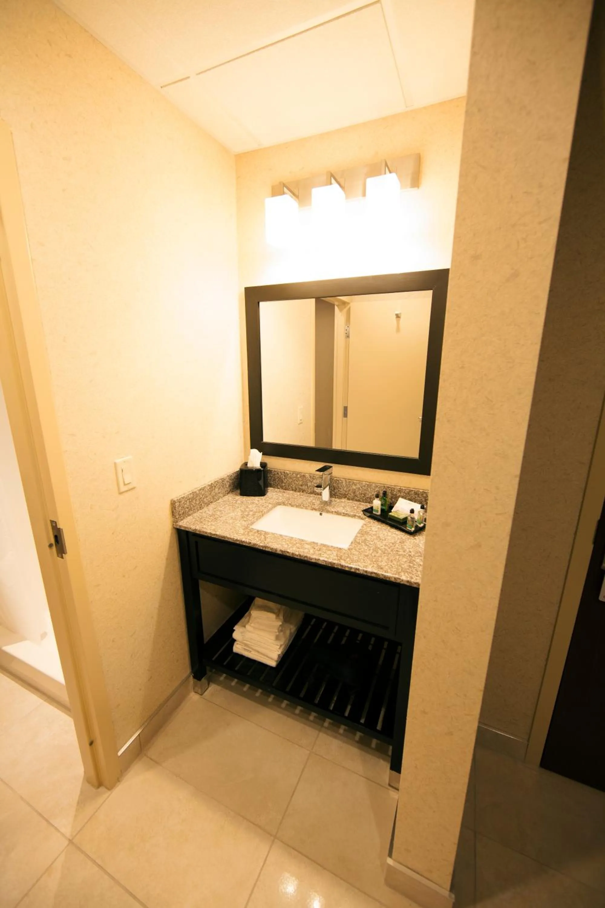 Bathroom in Warehouse Hotel at The Nook