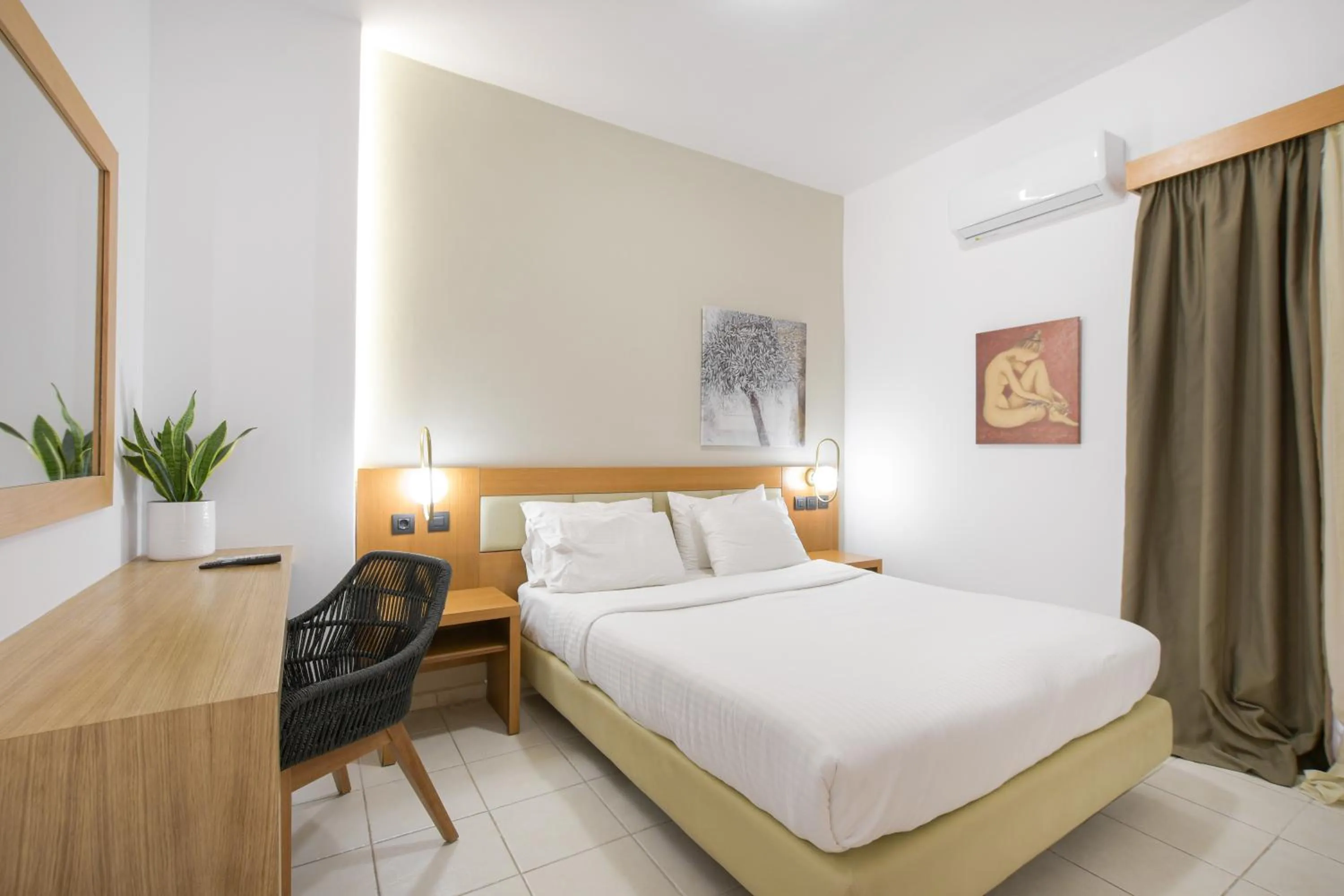 Bed in Georgia's Garden by Omilos Hotels